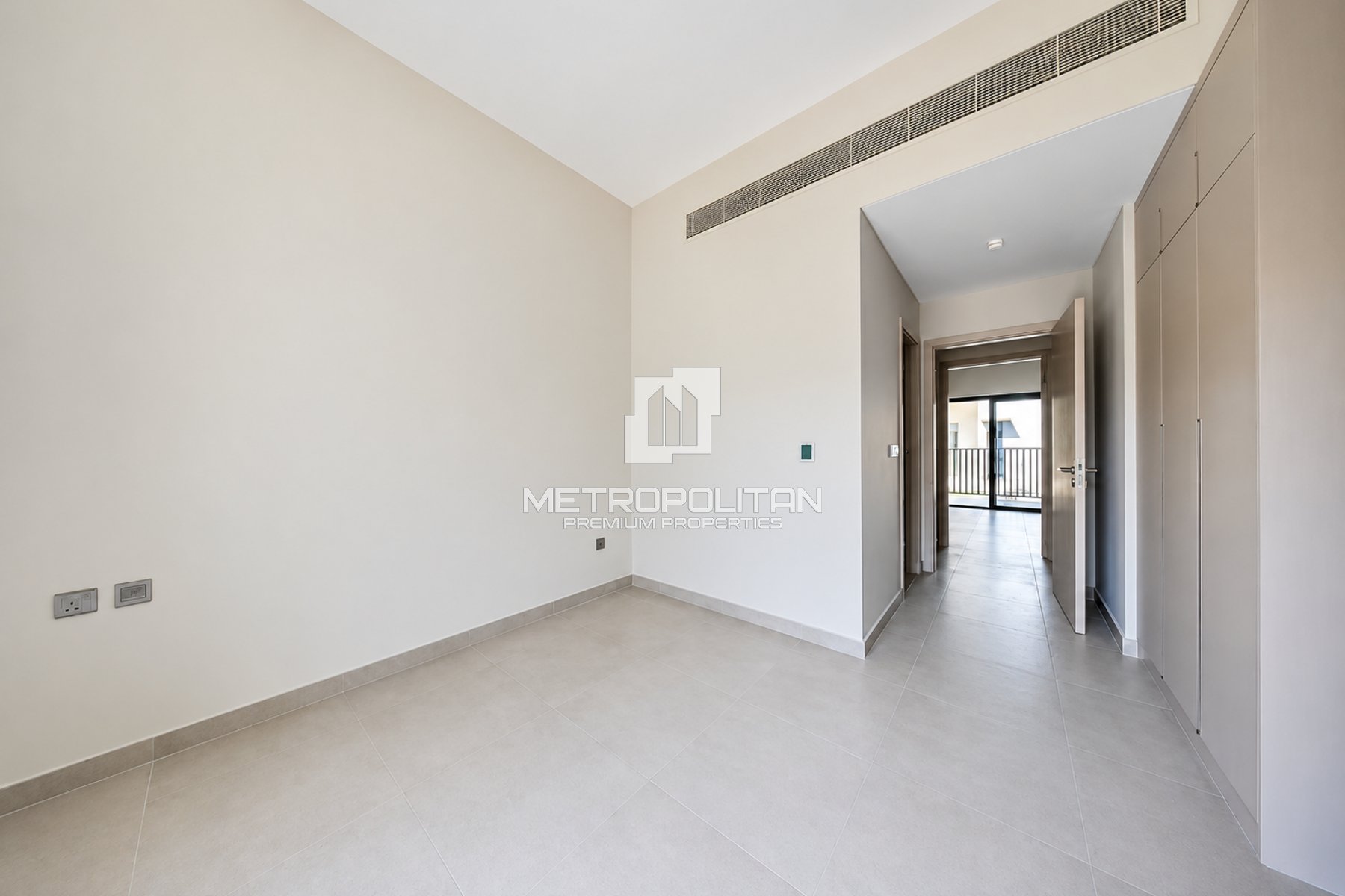 Снять таунхаус в MAG Eye, Mohammed Bin Rashid City - MPR-11510