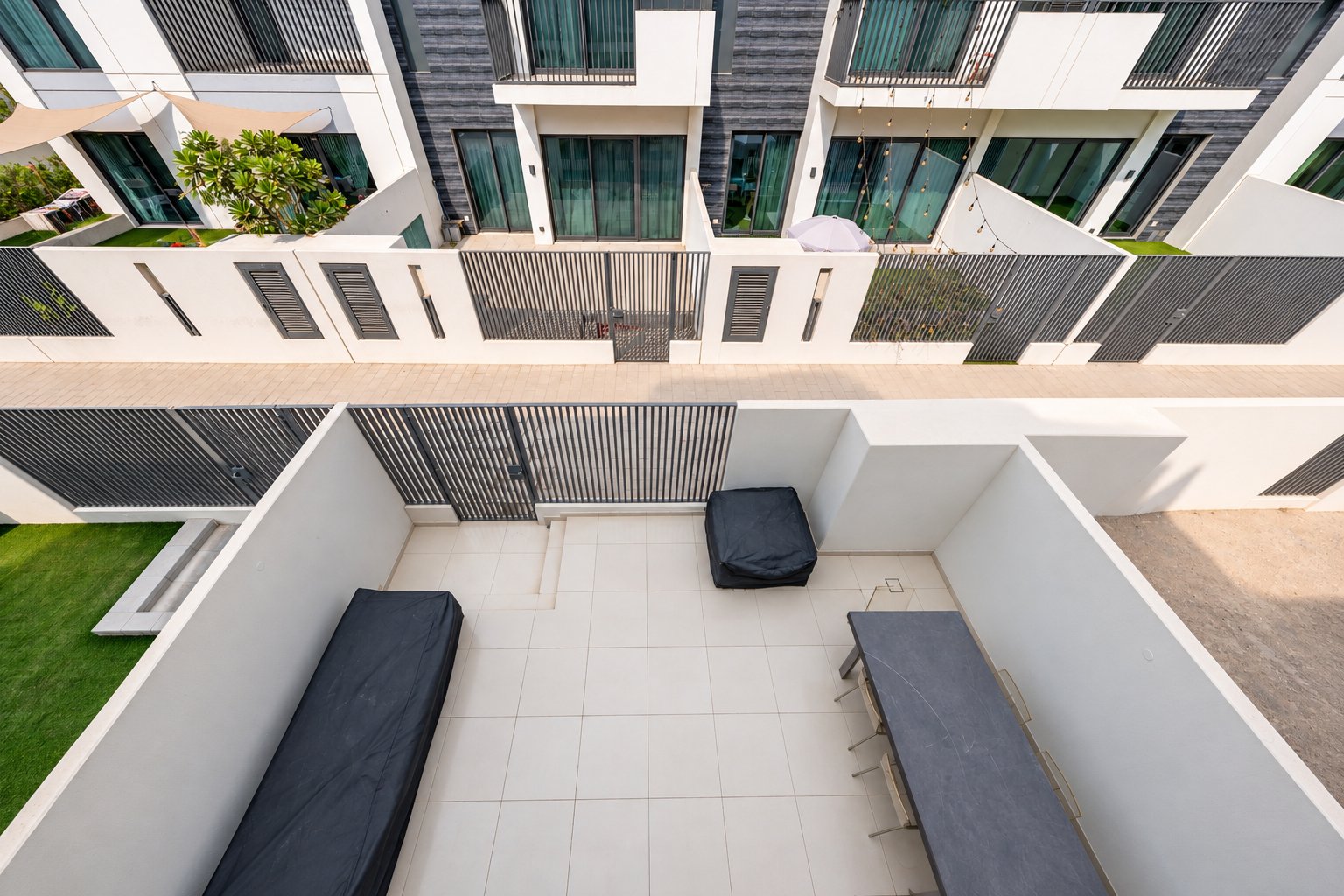 Modern 3 Bed| Family-Friendly Community| Furnished