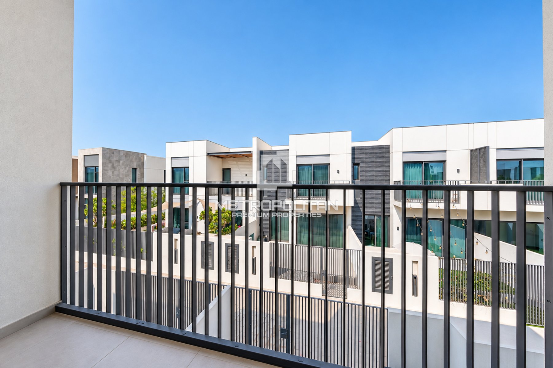 Modern 3 Bed| Family-Friendly Community| Furnished