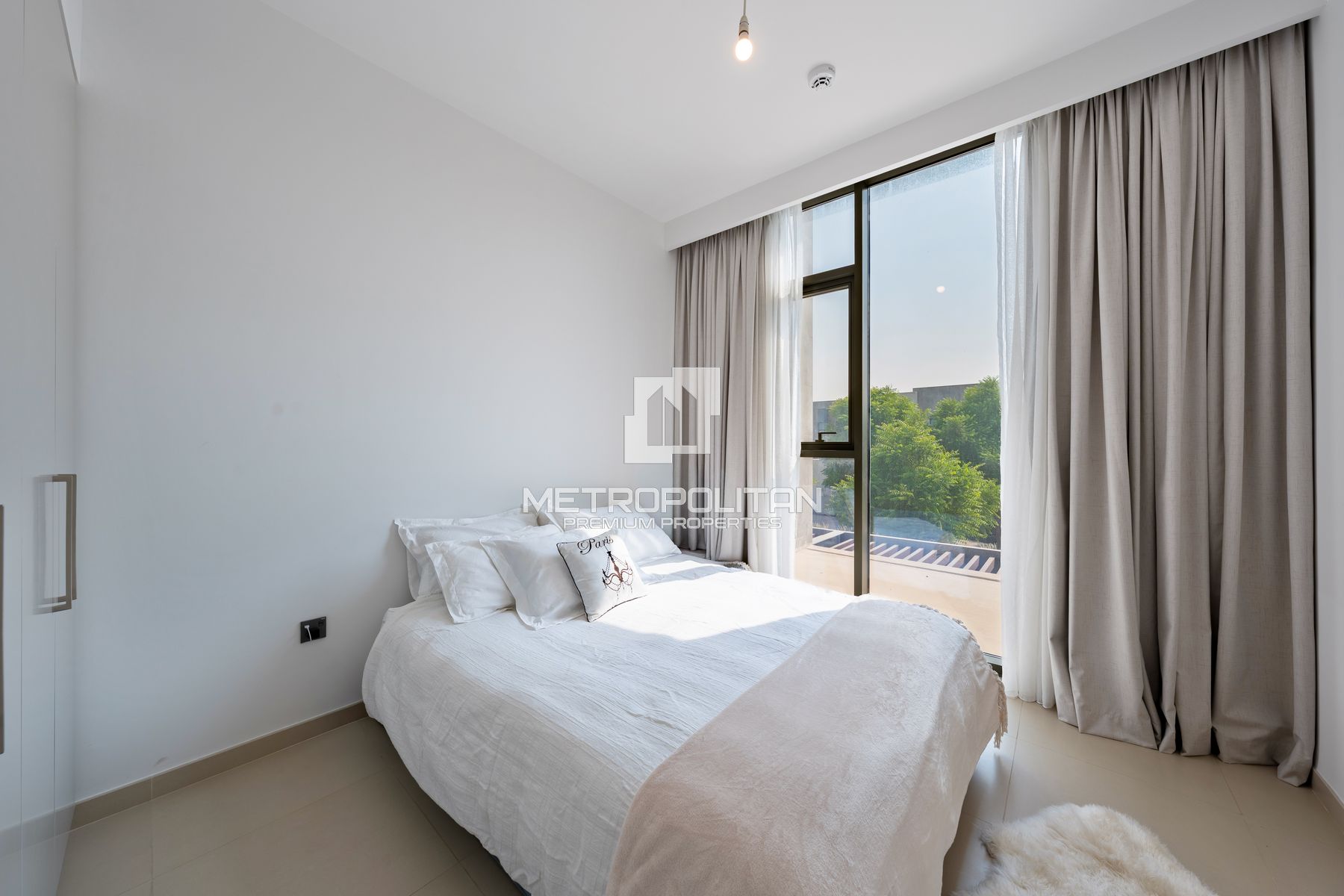 Modern 3 Bed| Family-Friendly Community| Furnished