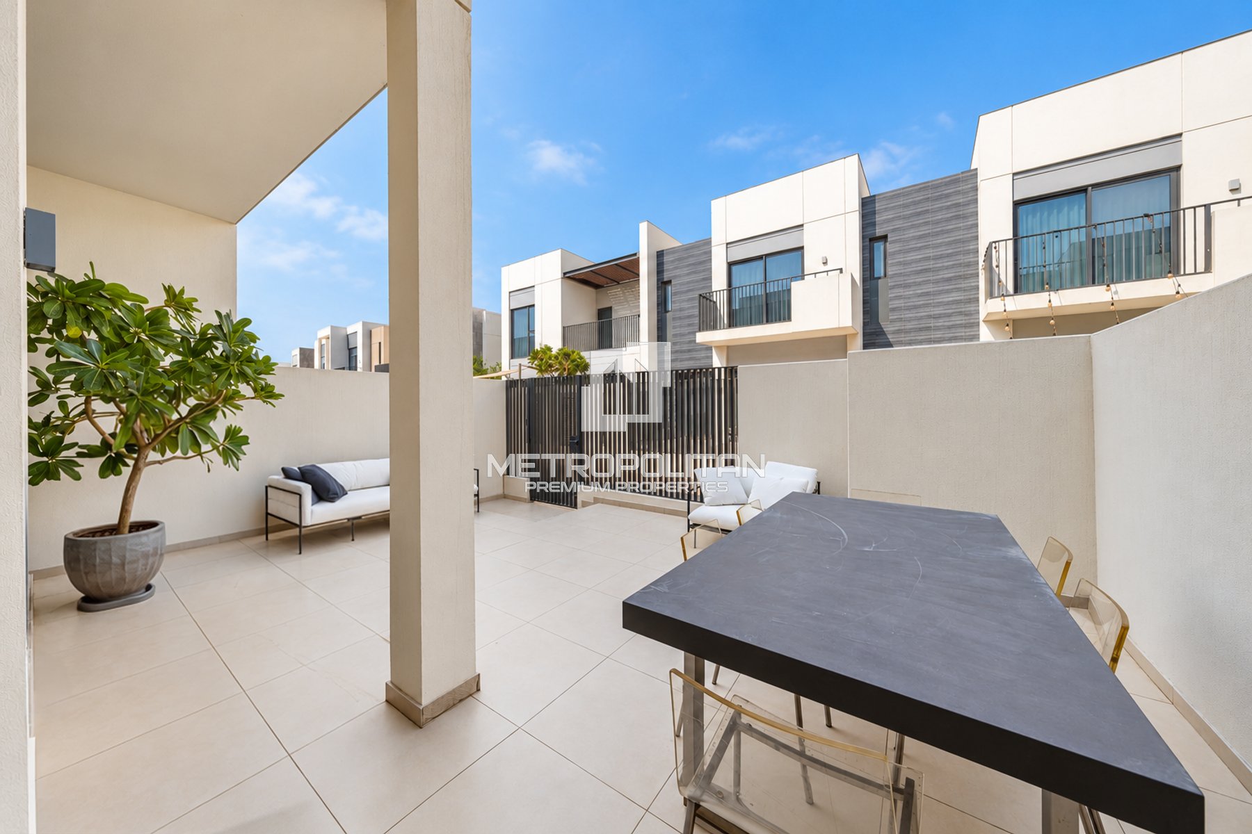 Modern 3 Bed| Family-Friendly Community| Furnished