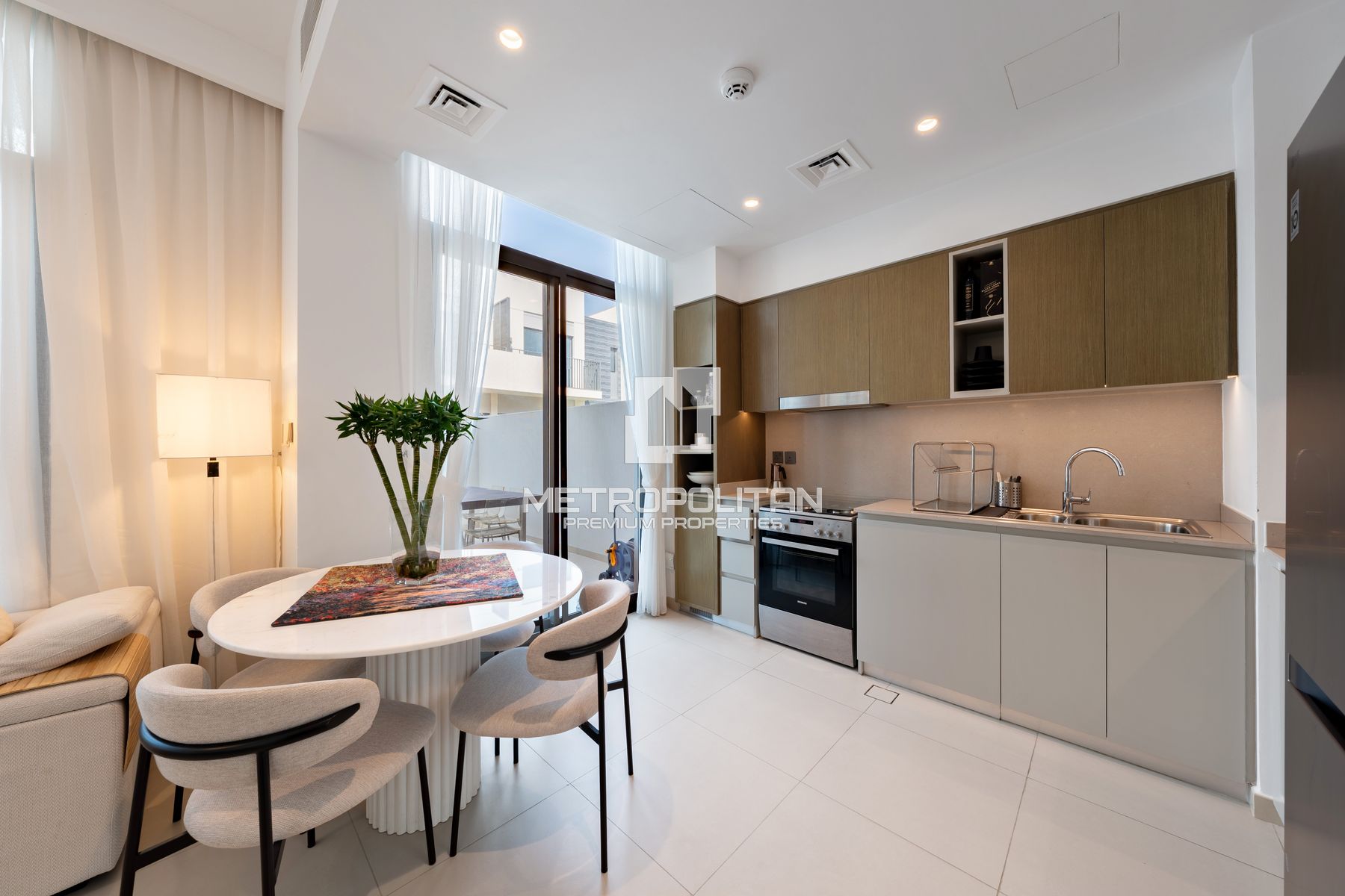 Modern 3 Bed| Family-Friendly Community| Furnished