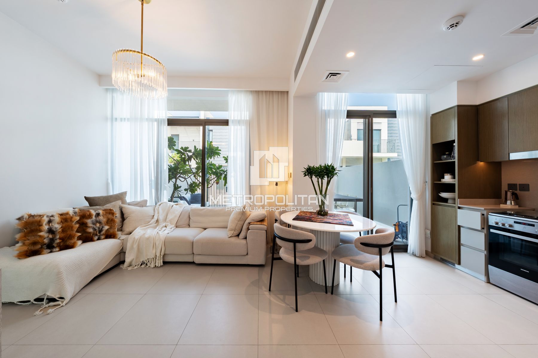 Modern 3 Bed| Family-Friendly Community| Furnished