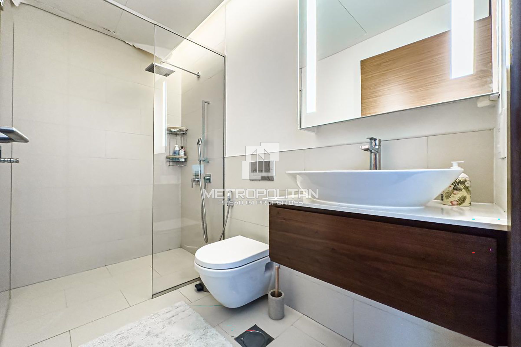 Maid's Room  |  Burj View  |  Large Layout