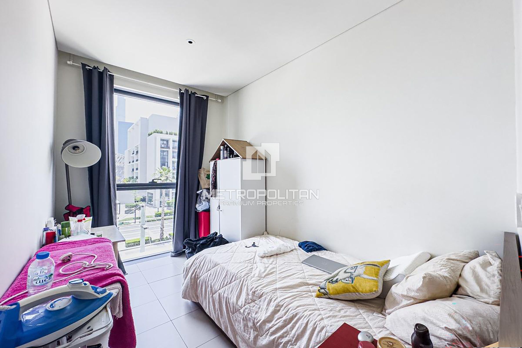 Maid's Room  |  Burj View  |  Large Layout