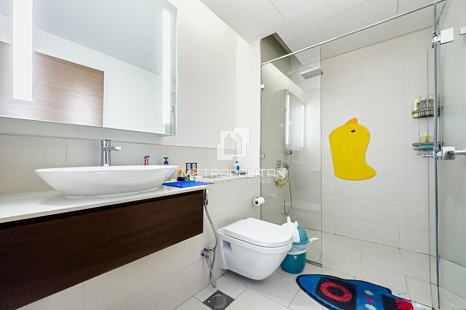 Maid's Room  |  Burj View  |  Large Layout