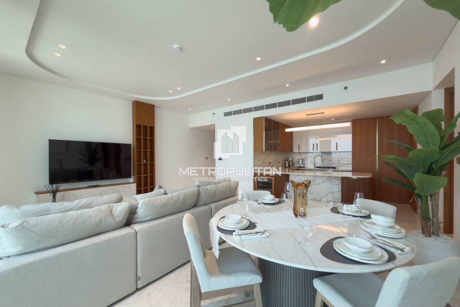Luxury 2-Bedroom | Panoramic Sea View | Furnished