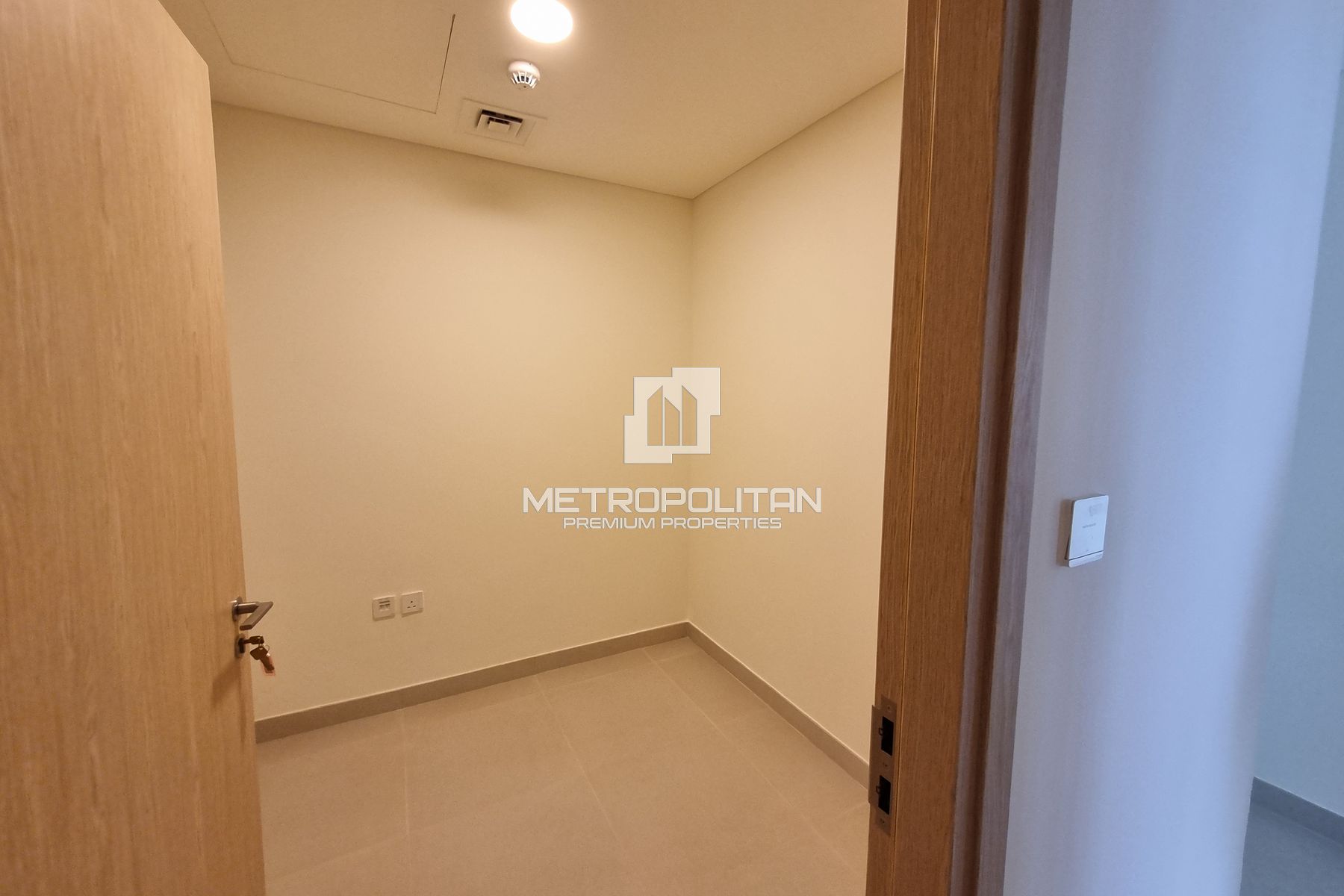 Brand New | Bright | Maids | Golf Course View