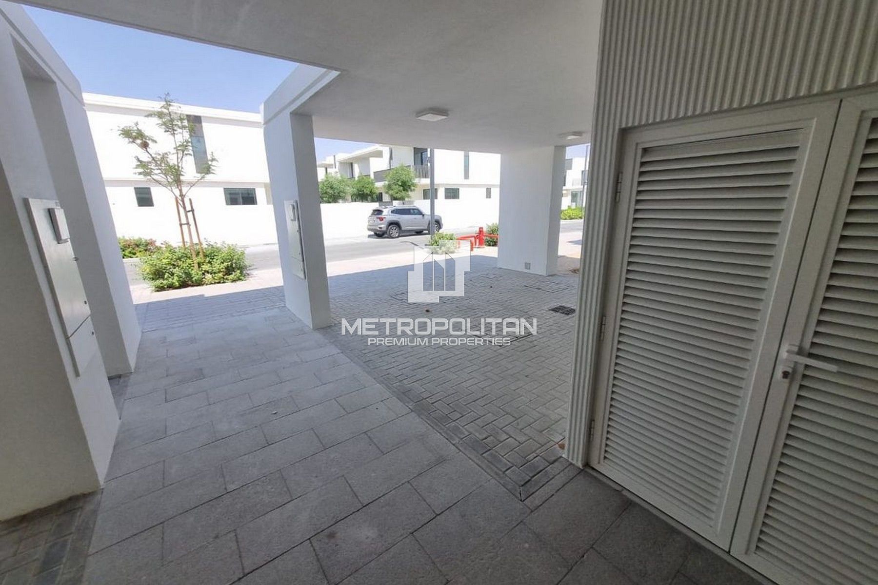 Brand New 3 BR+Maids | Huge Layout | Unfurnished