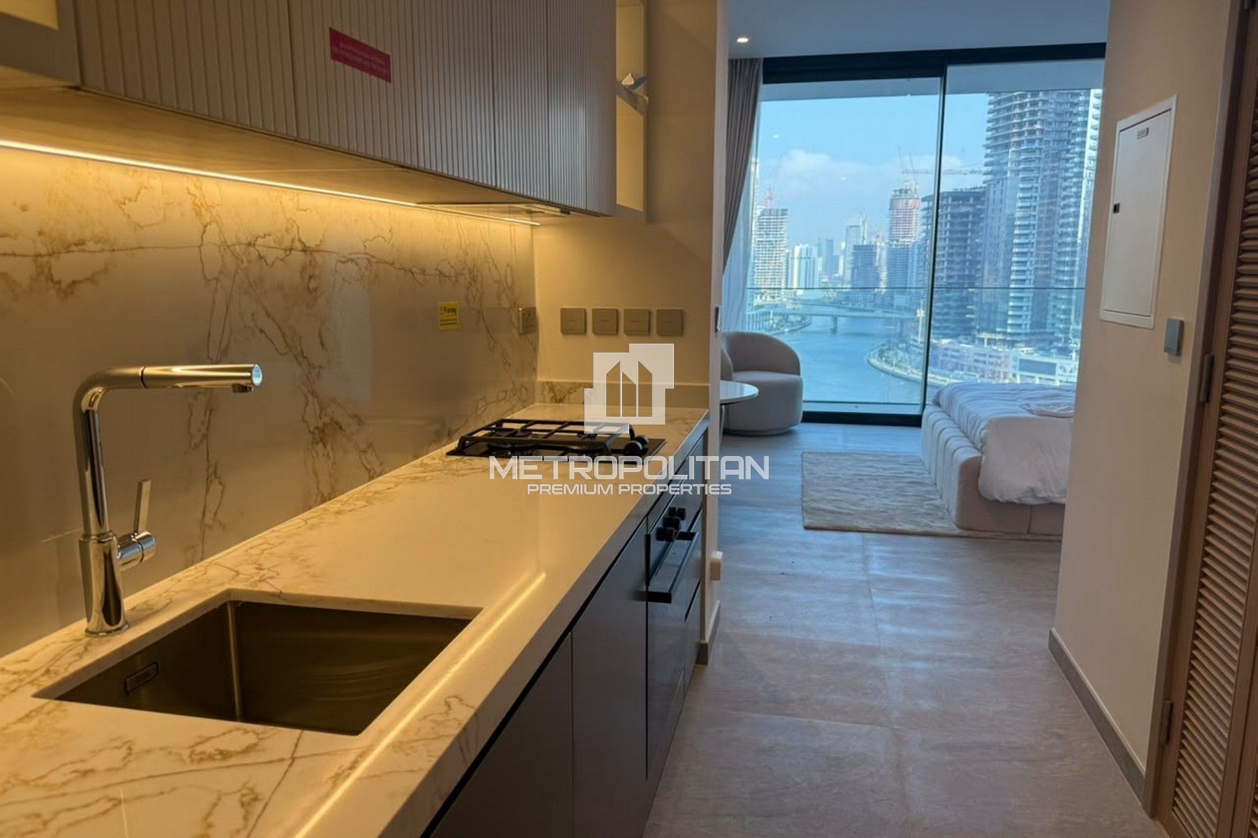 Furnished Studio | Middle Floor | Canal View