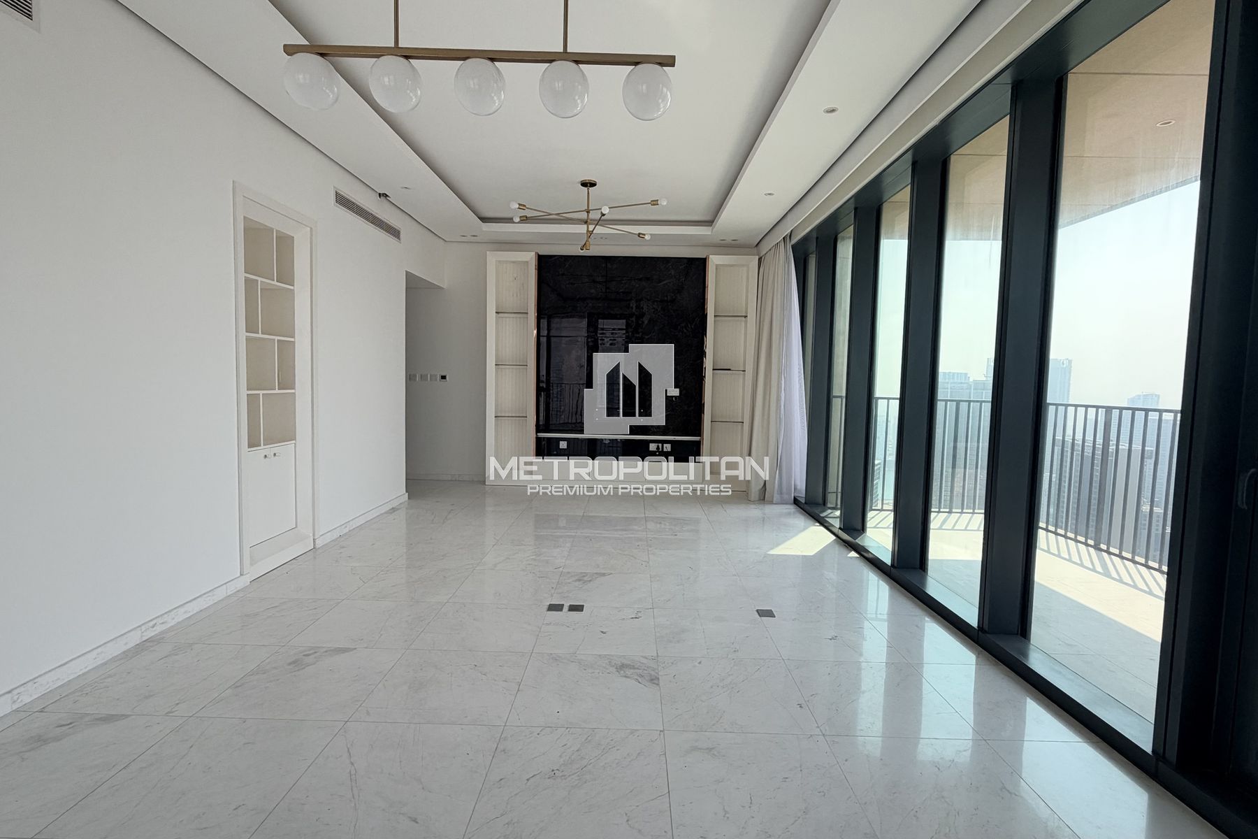 SkyRise Collection | High Floor | Huge Layout