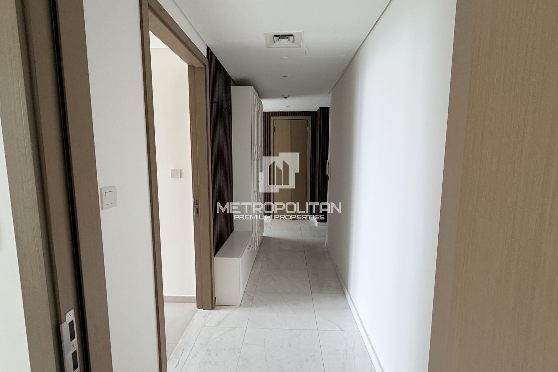 SkyRise Collection | High Floor | Huge Layout