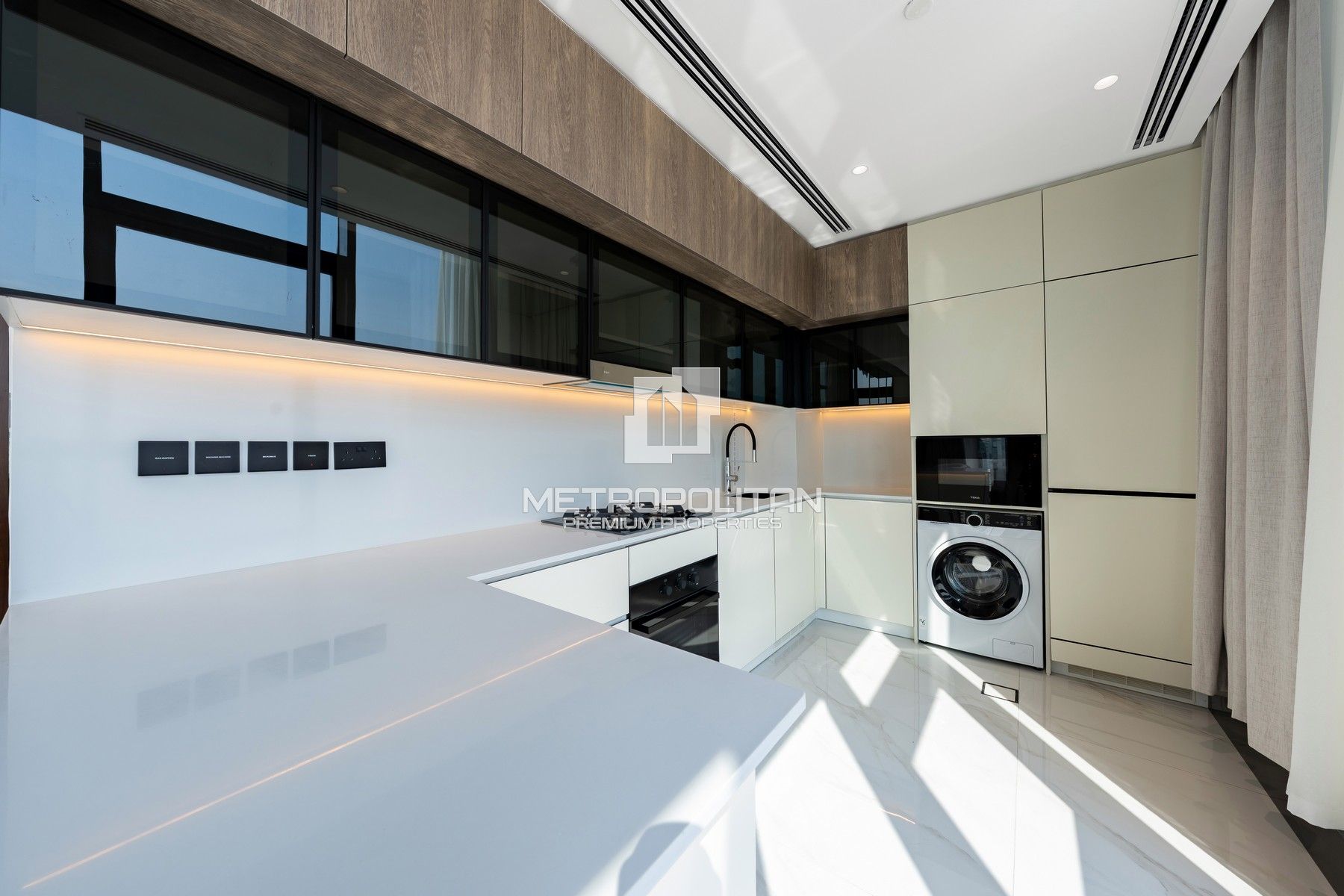 Fully Furnished | High Floor | Brand New | Vacant