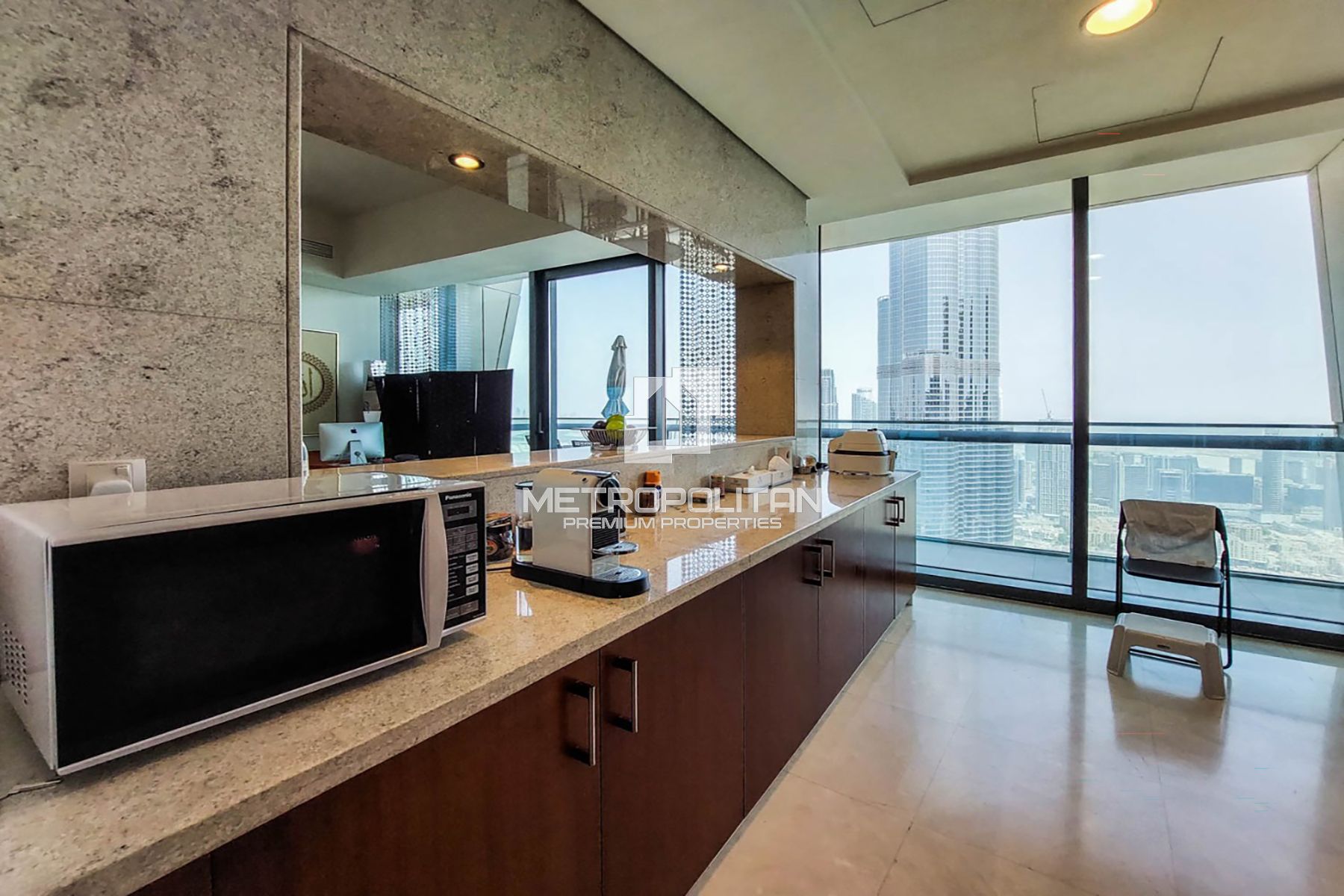 Exclusive | Burj Khalifa Views | Fully Furnished