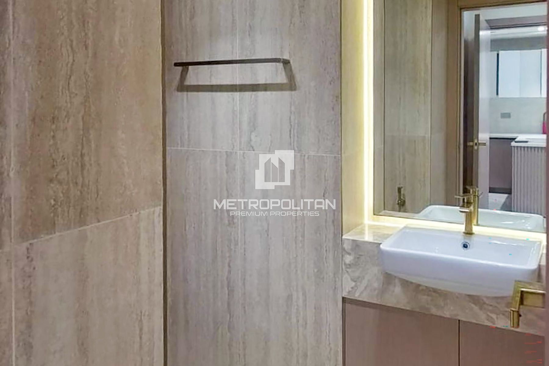 Pool View | Modern 1BR | Contemporary Living