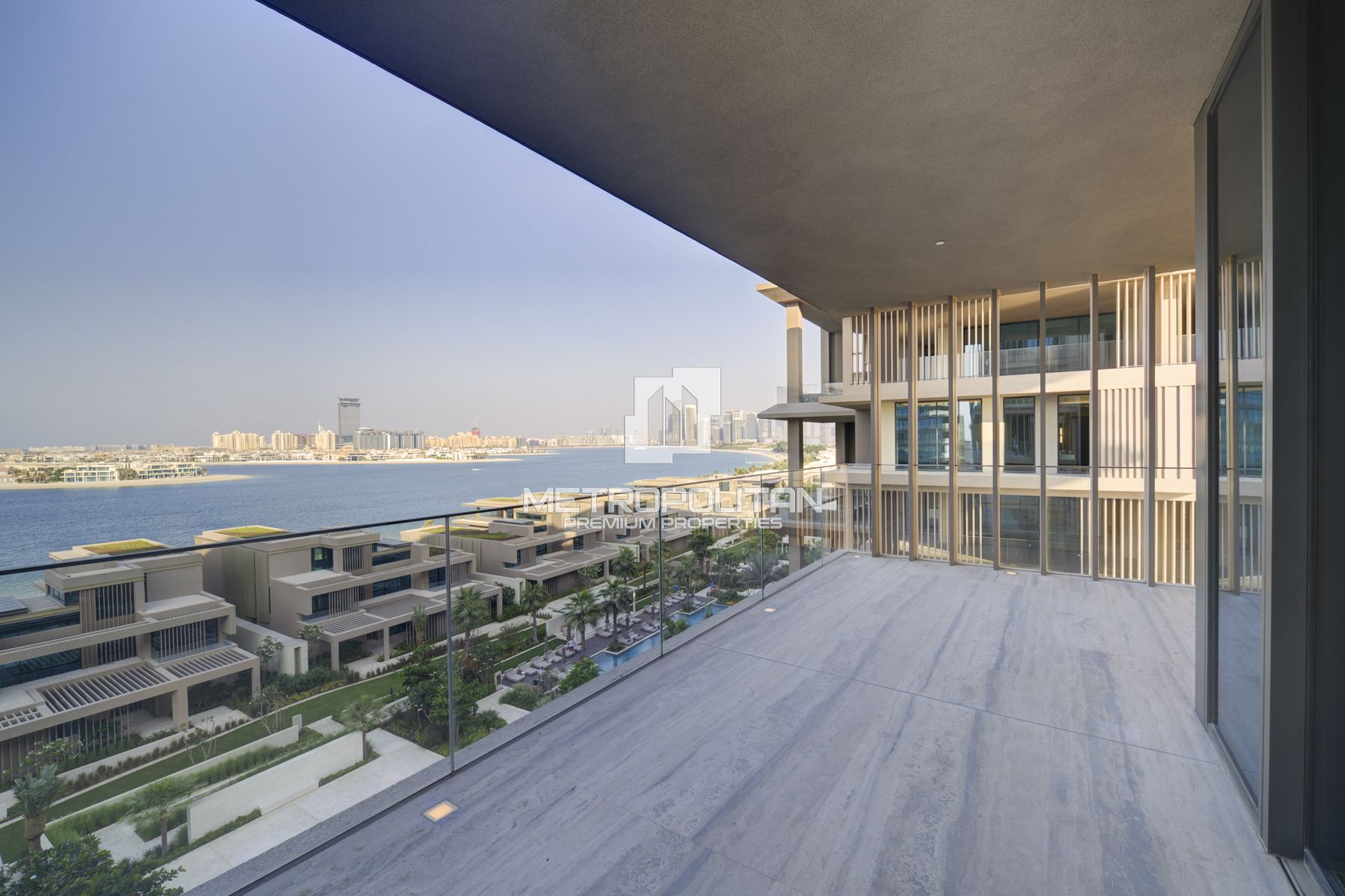 Full Palm View | High Floor | Corner Unit