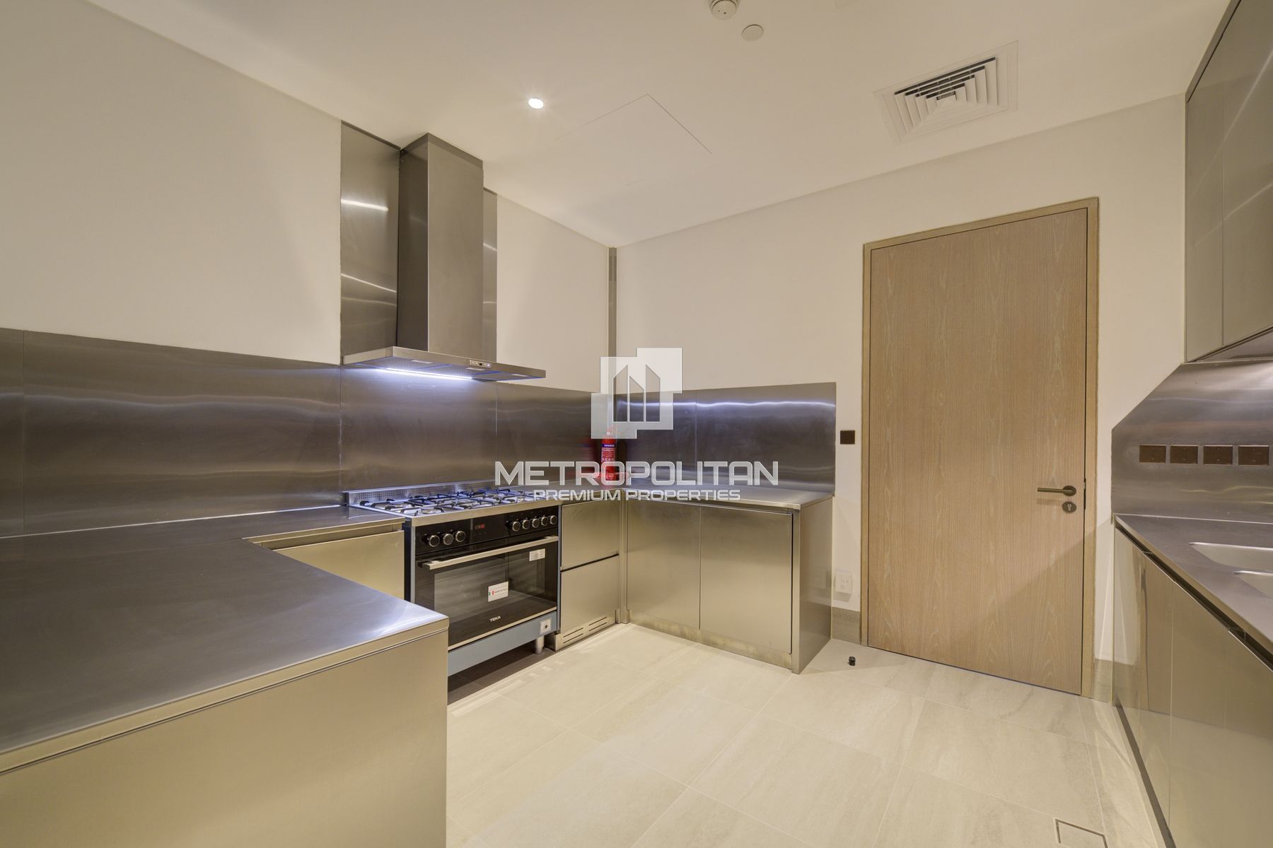 Full Palm View | High Floor | Corner Unit