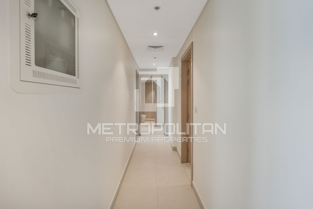 Large Floor Plan | Modern Interiors | High Floor