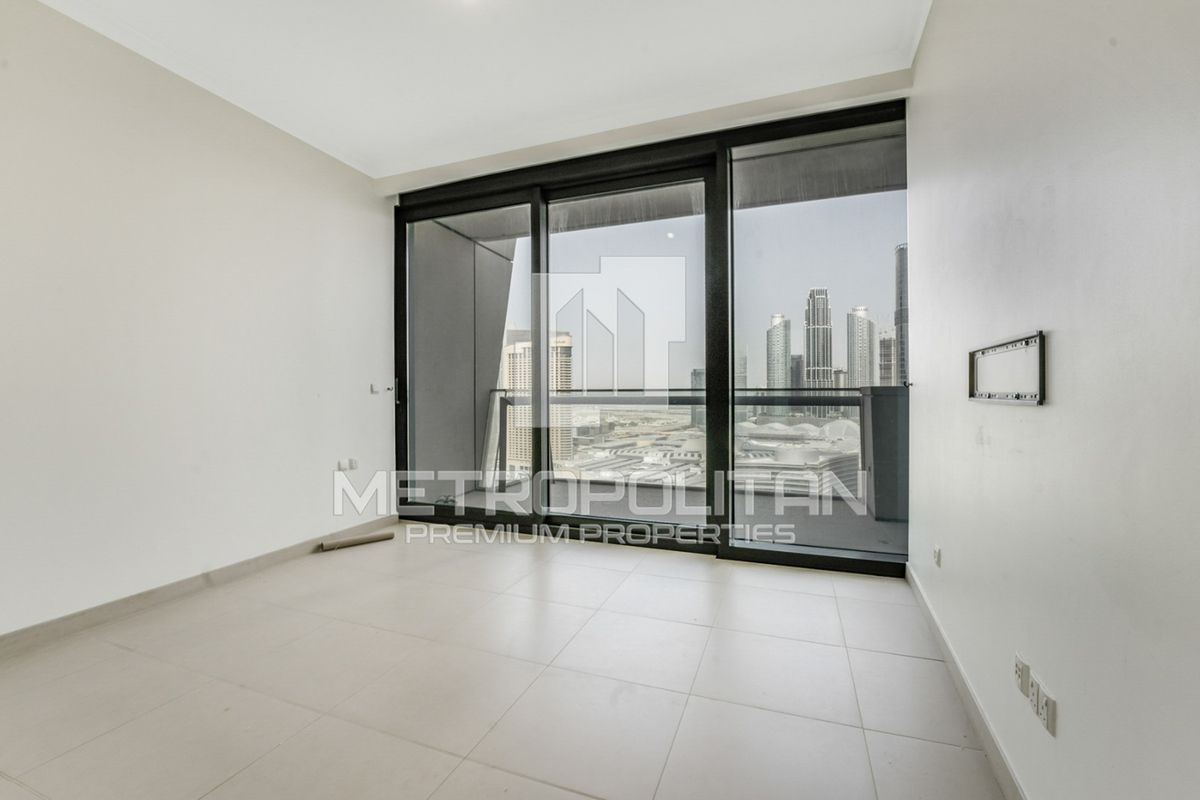Large Floor Plan | Modern Interiors | High Floor