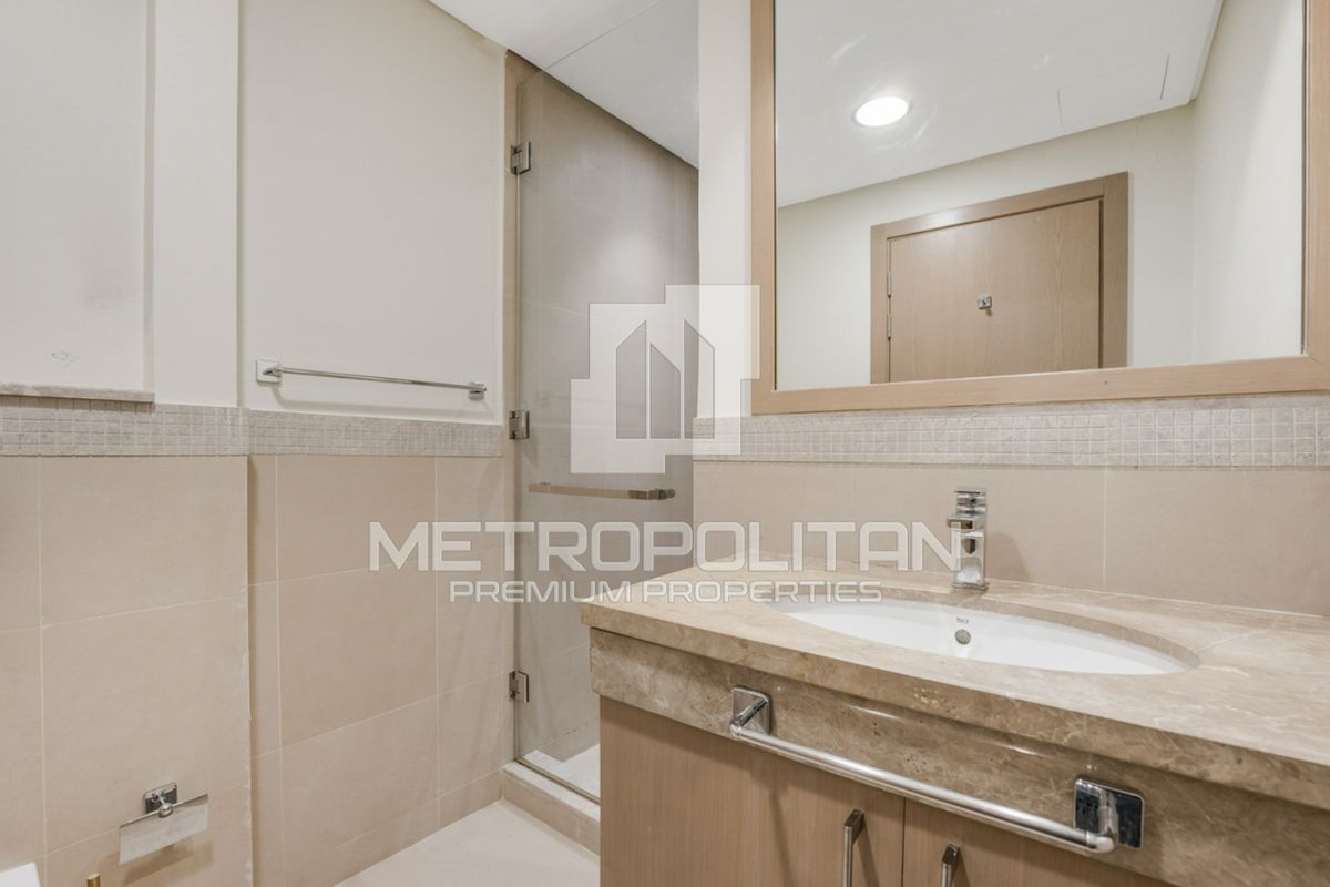 Large Floor Plan | Modern Interiors | High Floor