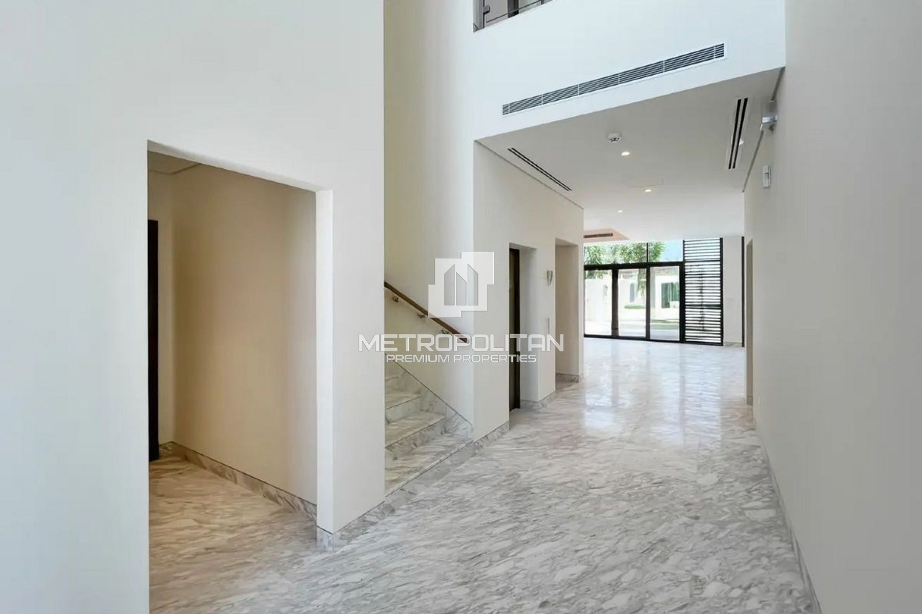Brand New | 6-Bedroom Villa on the Lagoons