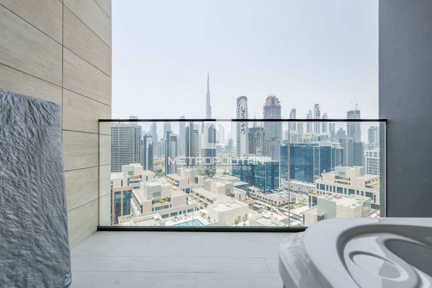 شقة بغرفتي نوم للإيجار في الخليج التجاري – MPR-6810 photo-34