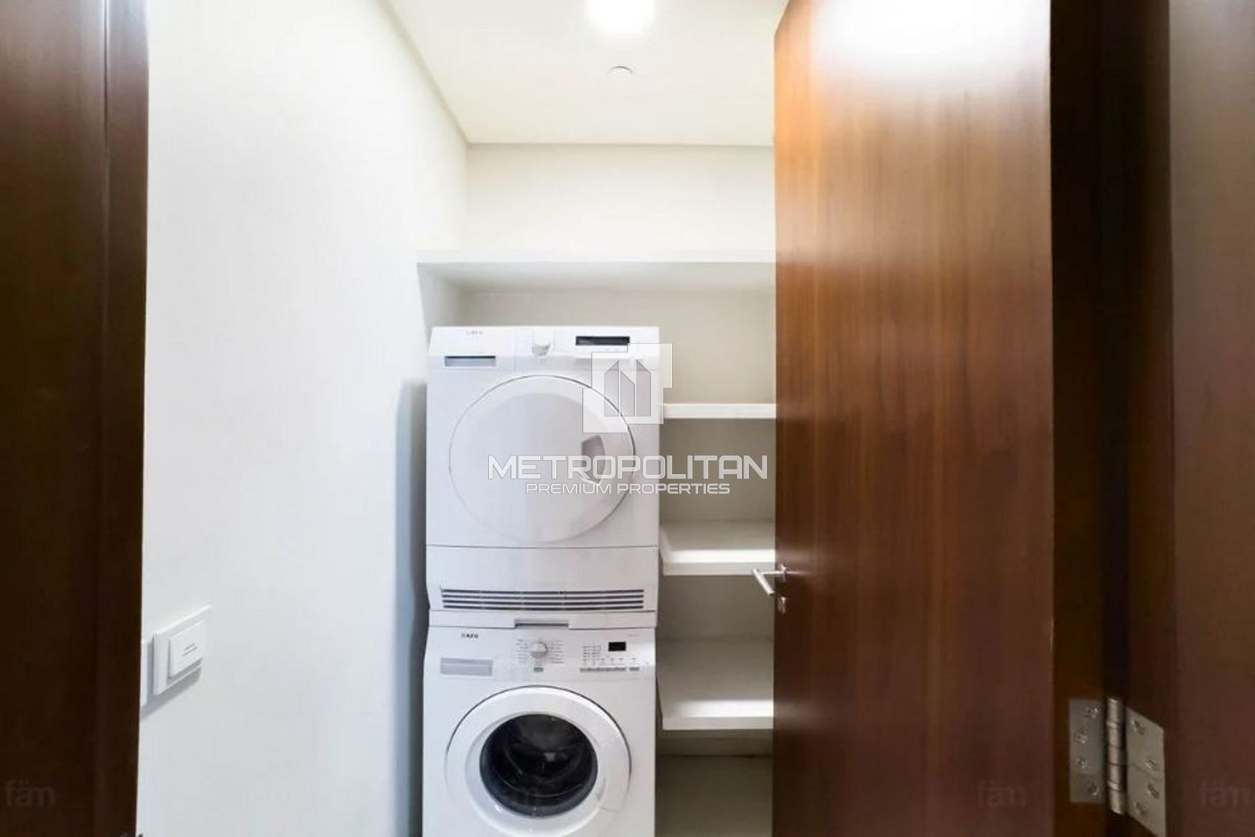 Image - Tower B1, The Hills, Dubai | Project - Appartement