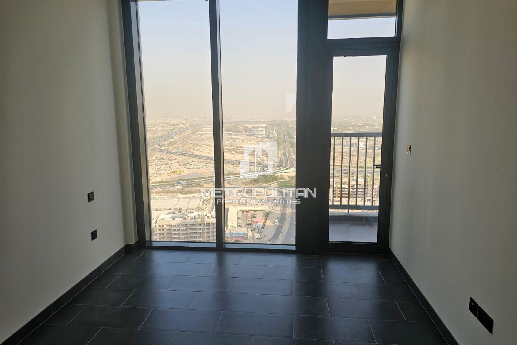 Image - The Crest, Mohammed Bin Rashid City, Dubai | Project - شقة