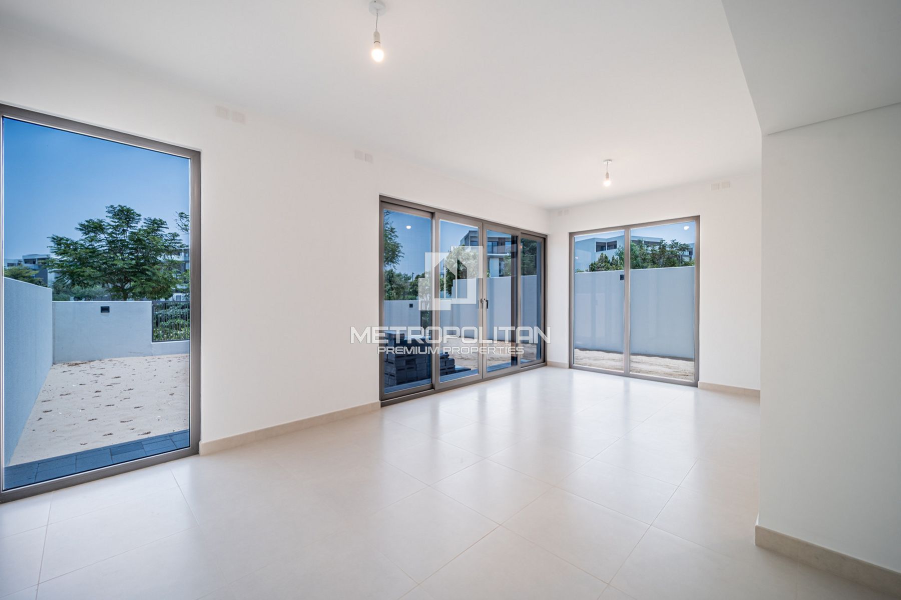 4BR Villa for Rent in Tilal Al Ghaf – MPR-6970 photo-2