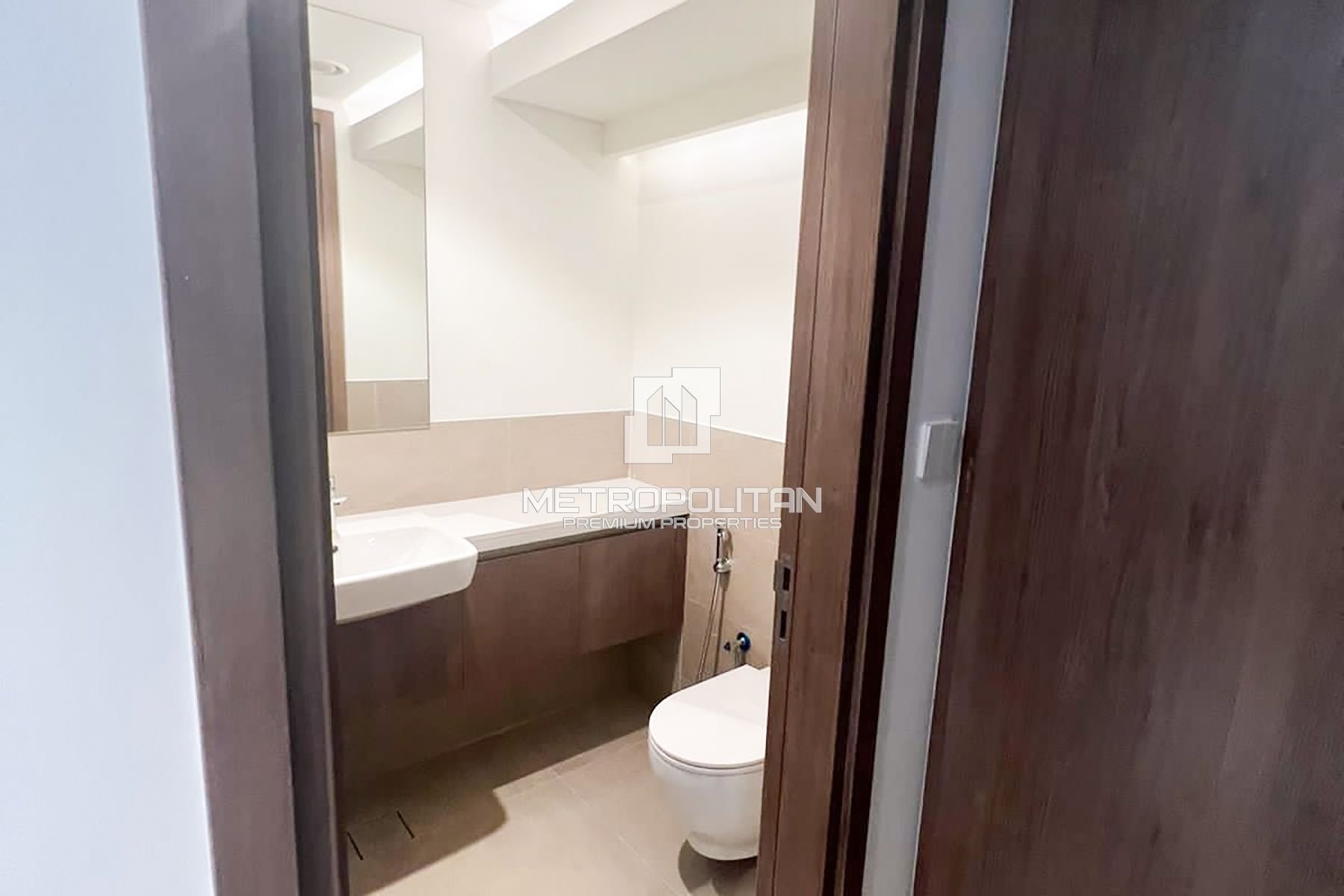 3BR Townhouse for Rent in Tilal Al Ghaf – MPR-7012 photo-8