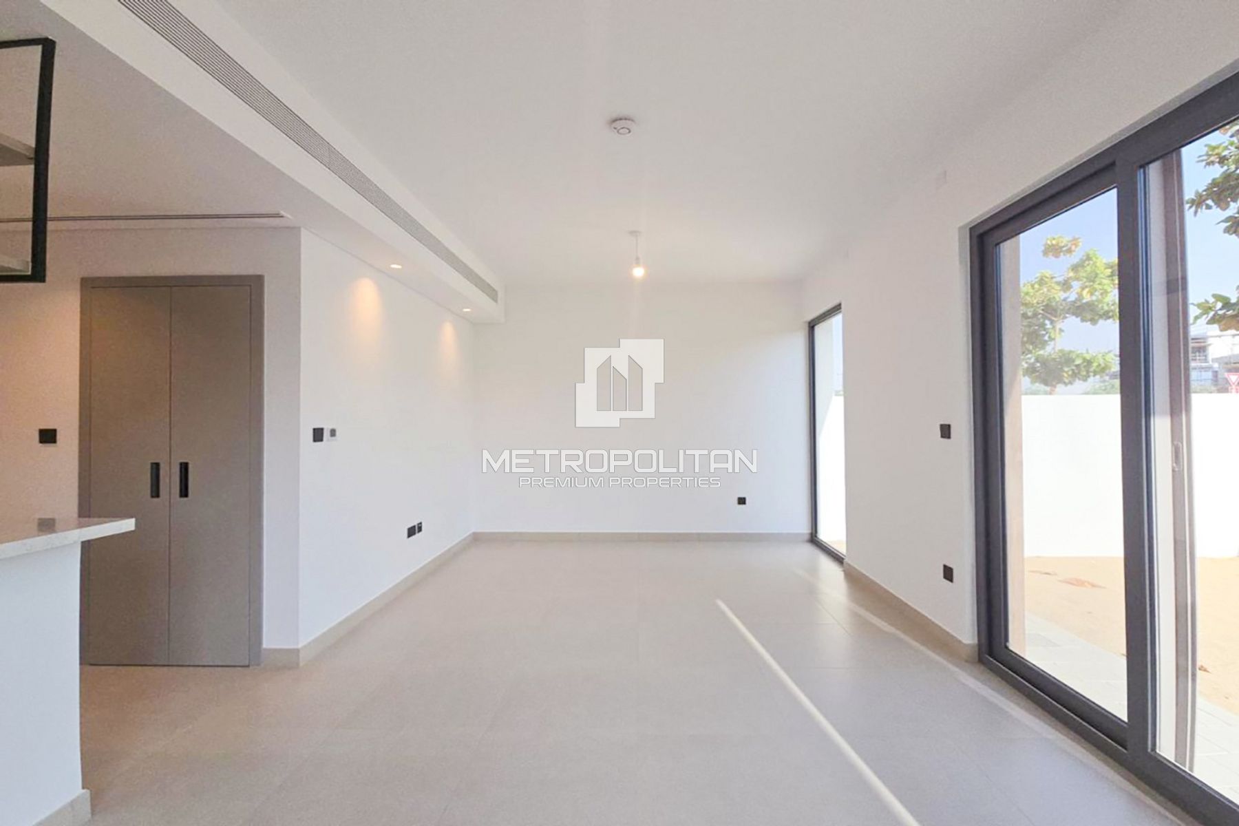 4BR Villa for Rent in Tilal Al Ghaf – MPR-7103 photo-2