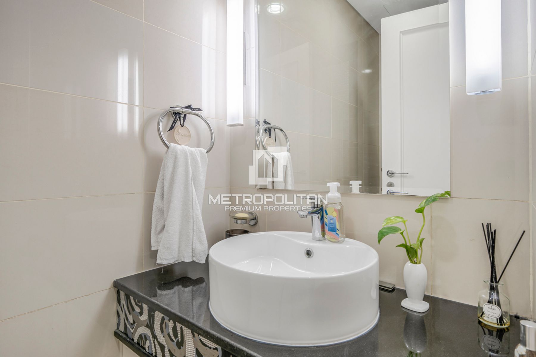 1BR Apartment for Rent in Downtown Dubai – MPR-7142 photo-13