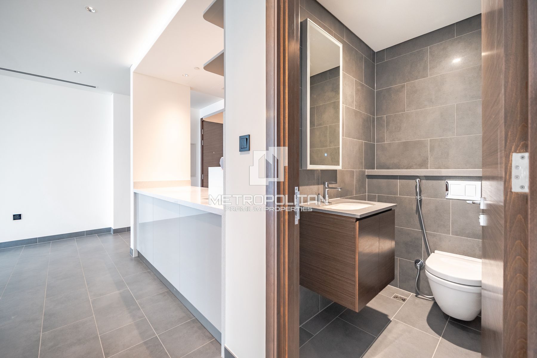 Image - The Crest, Mohammed Bin Rashid City, Дубай | Project - Апартаменты