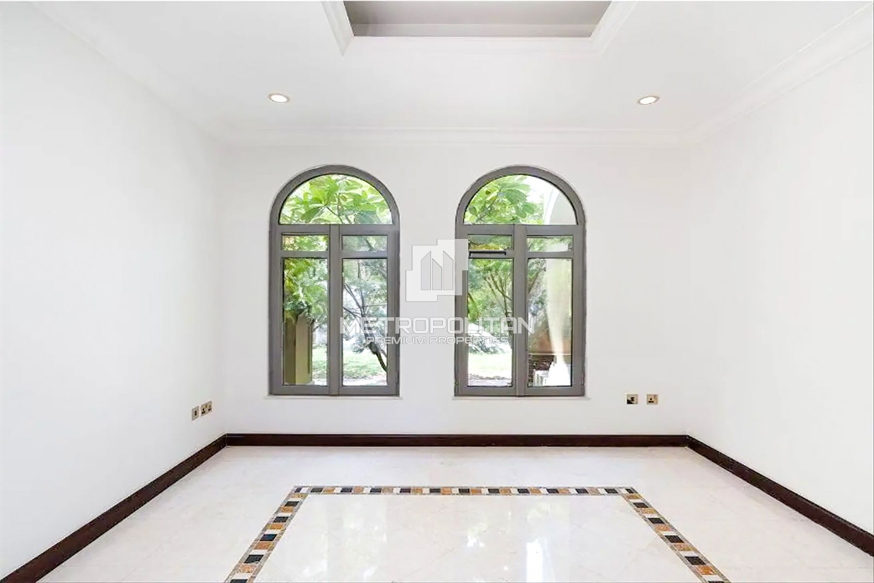 Image - Garden Homes Frond E, Palm Jumeirah, Dubai | Project - Villa