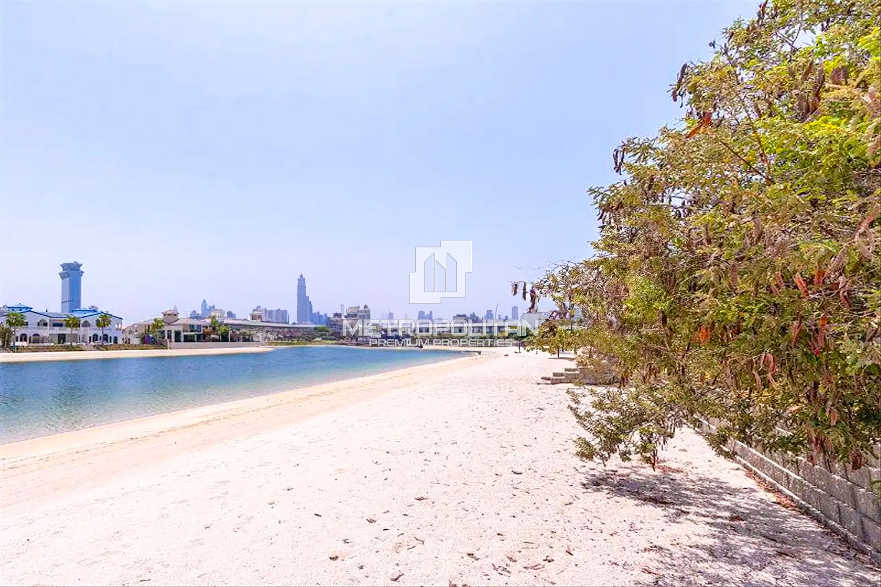 Image - Garden Homes Frond E, Palm Jumeirah, Dubai | Project - Villa