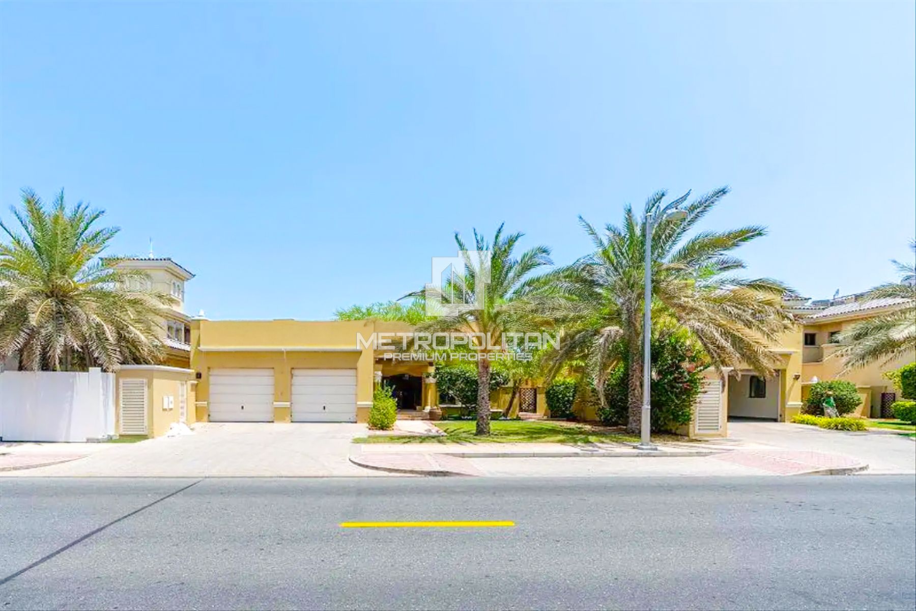 Image - Garden Homes Frond E, Palm Jumeirah, Dubai | Project - Villa