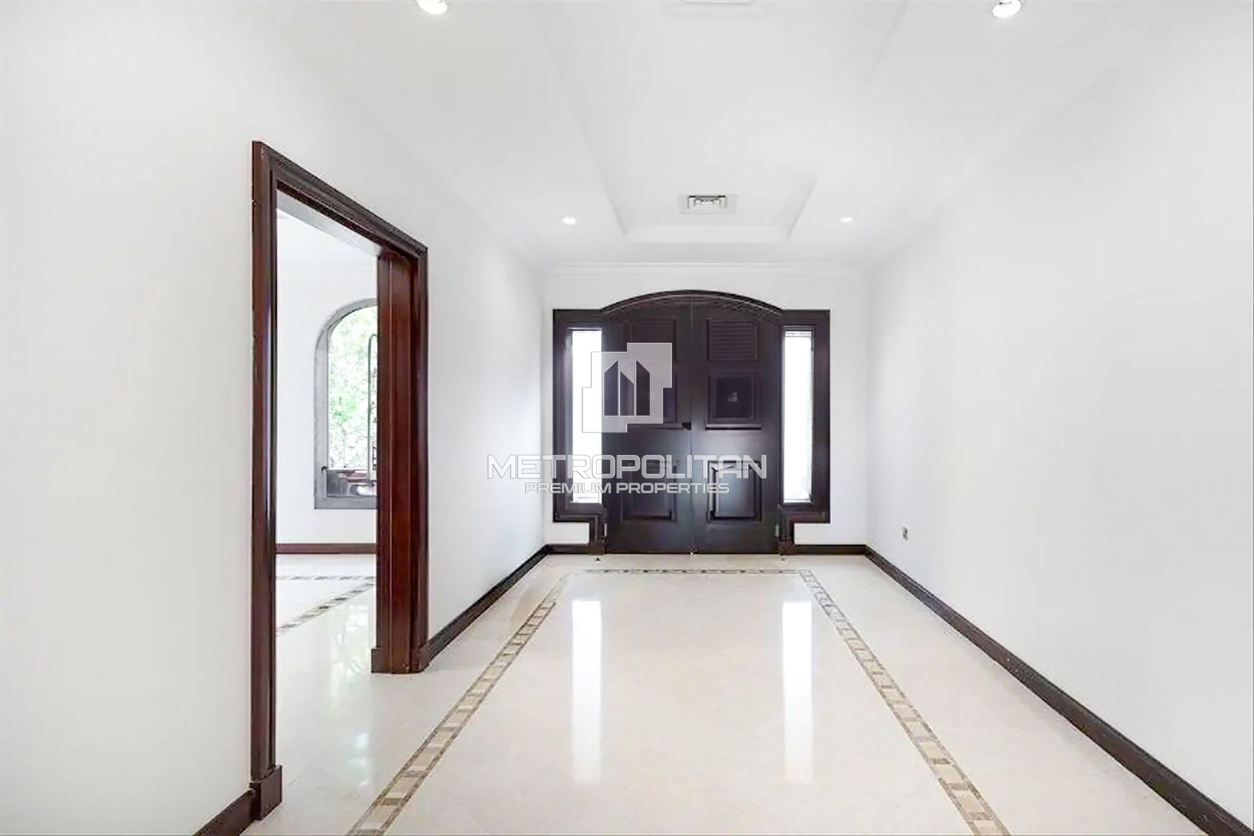 Image - Garden Homes Frond E, Palm Jumeirah, Dubai | Project - Villa