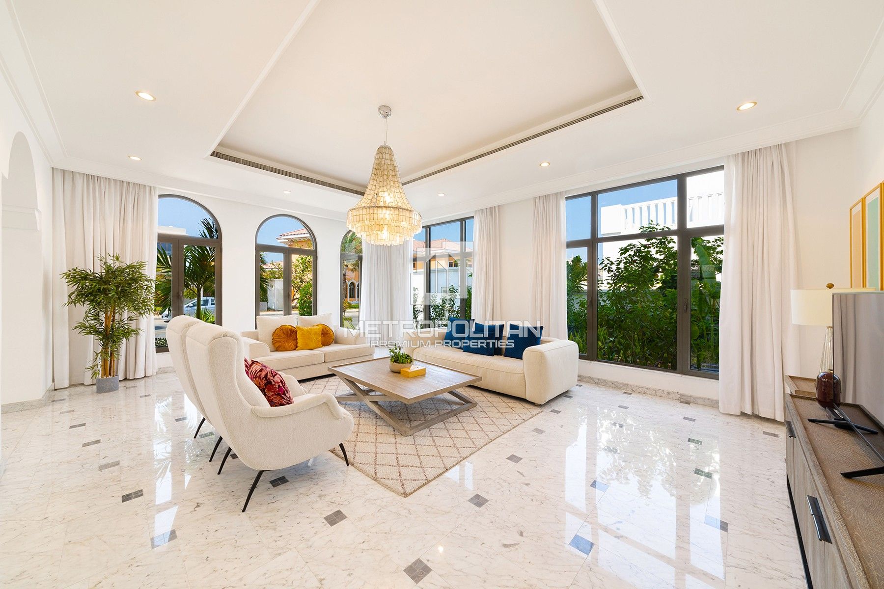 Image - Signature Villas Frond K, Palm Jumeirah, Dubai | Project - Villa