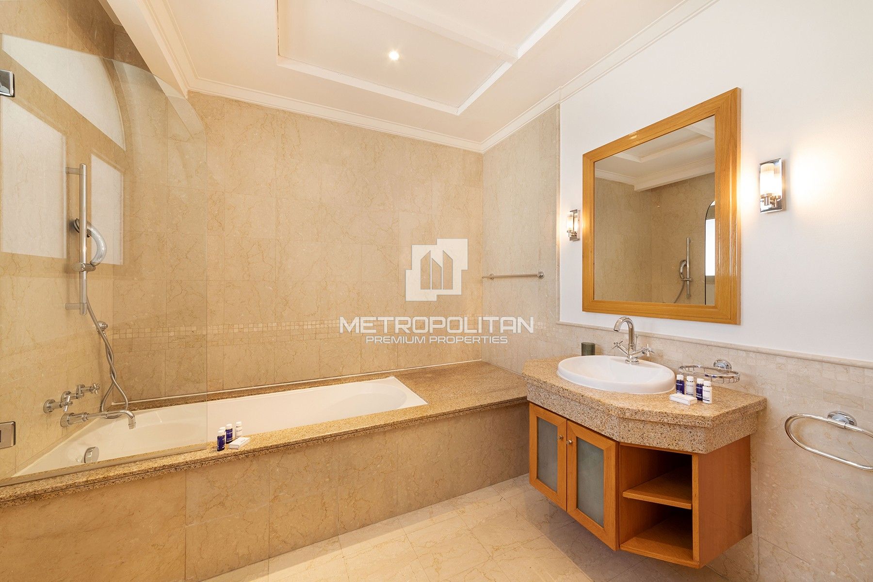 Image - Signature Villas Frond K, Palm Jumeirah, Dubai | Project - Villa