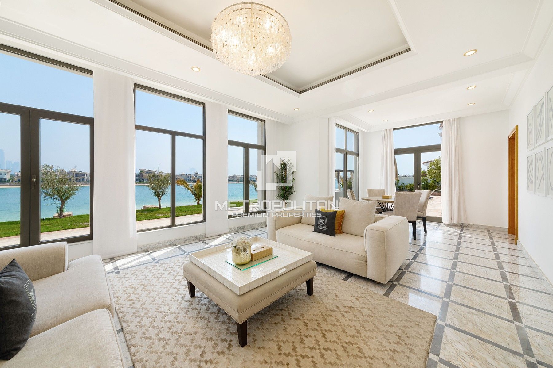 Image - Signature Villas Frond K, Palm Jumeirah, Dubai | Project - Villa