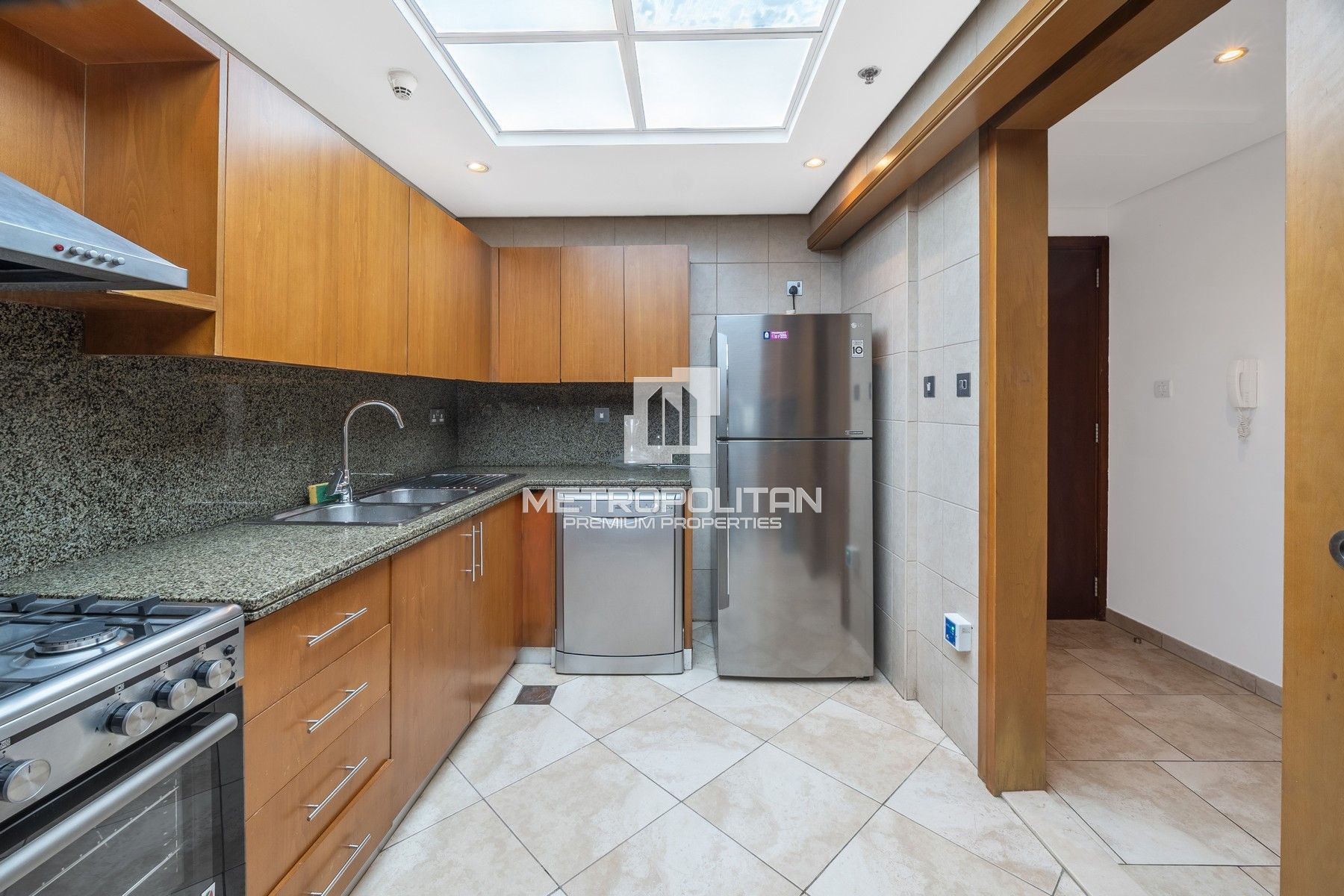 2BR Apartment for Rent in Jumeirah Beach Residence – MPR-7314 photo-8