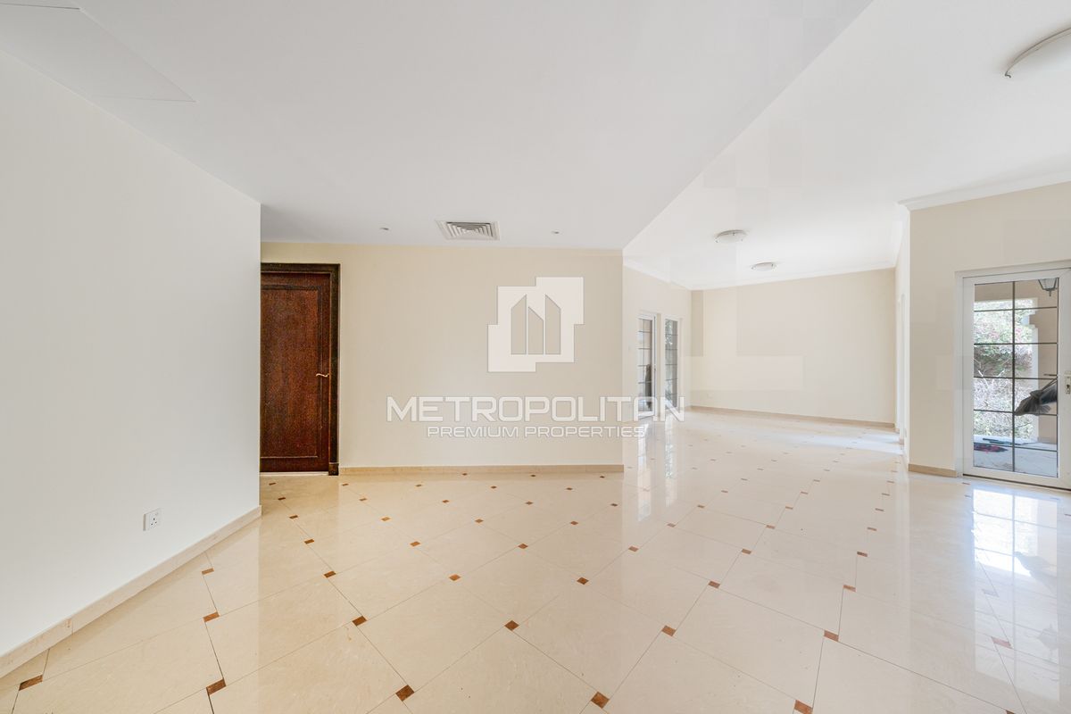 4BR Villa for Rent in Dubai Land – MPR-7355 photo-1
