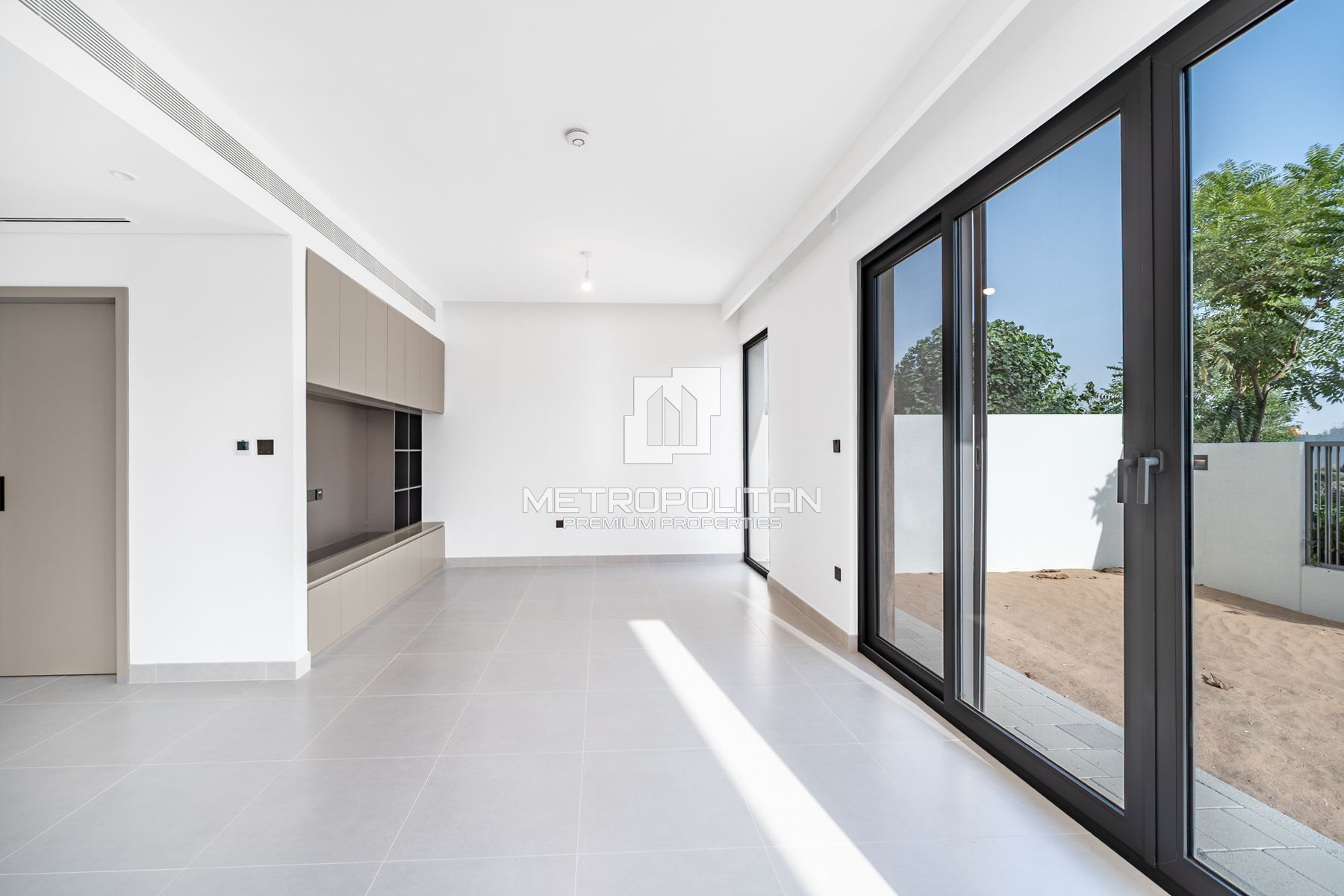 4BR Villa for Rent in Tilal Al Ghaf – MPR-7378 photo-1