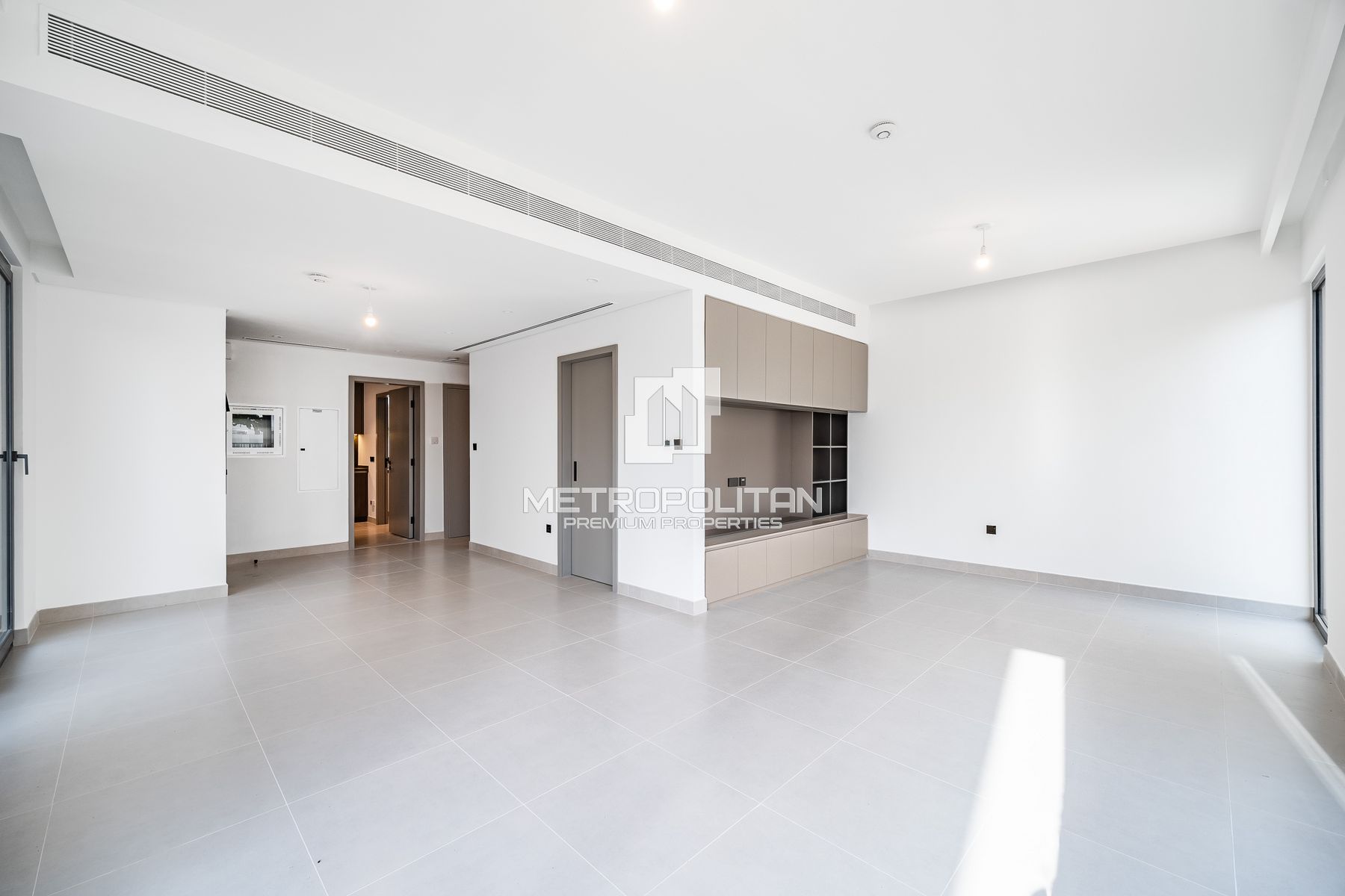 4BR Villa for Rent in Tilal Al Ghaf – MPR-7378 photo-2