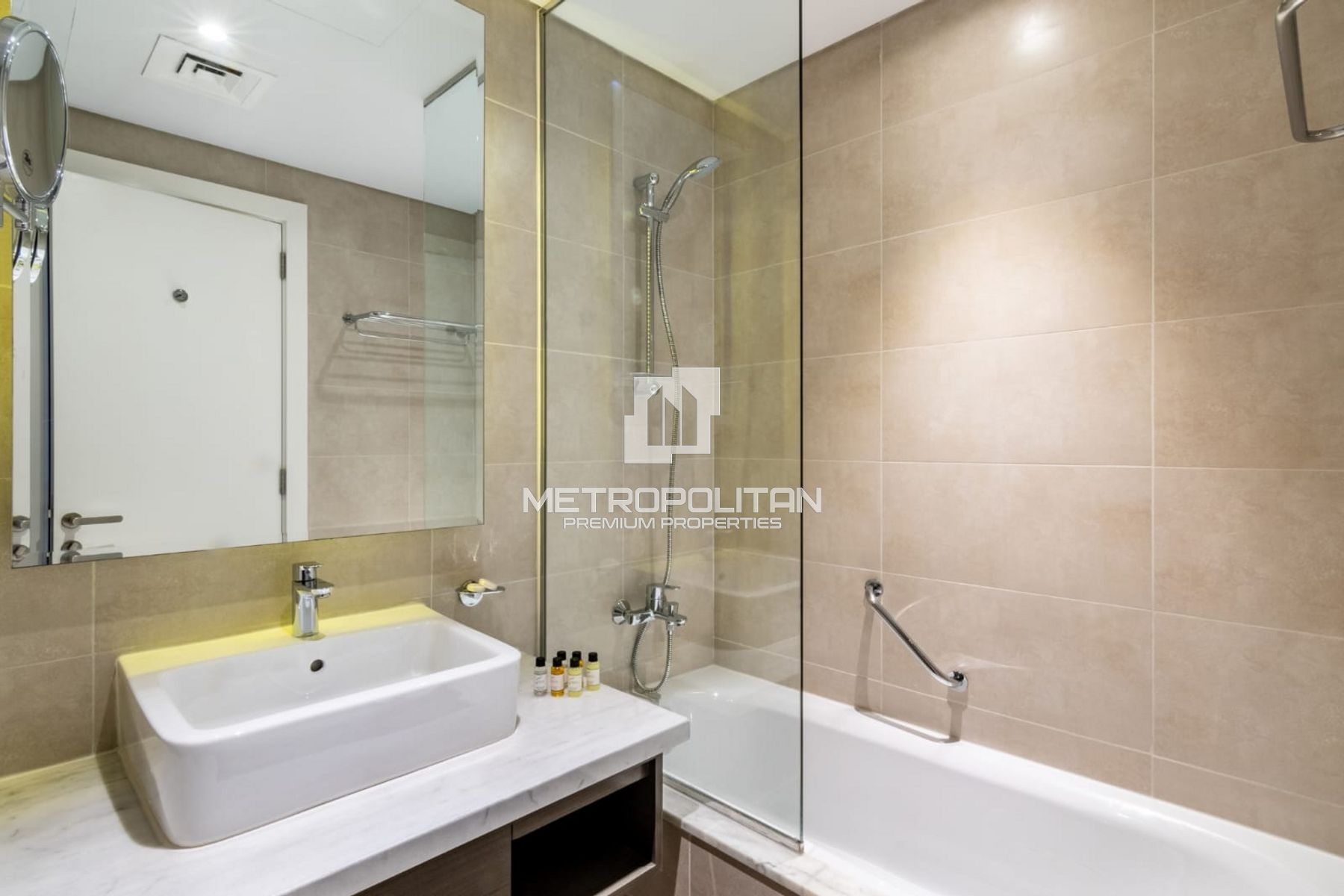 شقة استوديو للإيجار في Business Bay – MPR-7393 photo-10