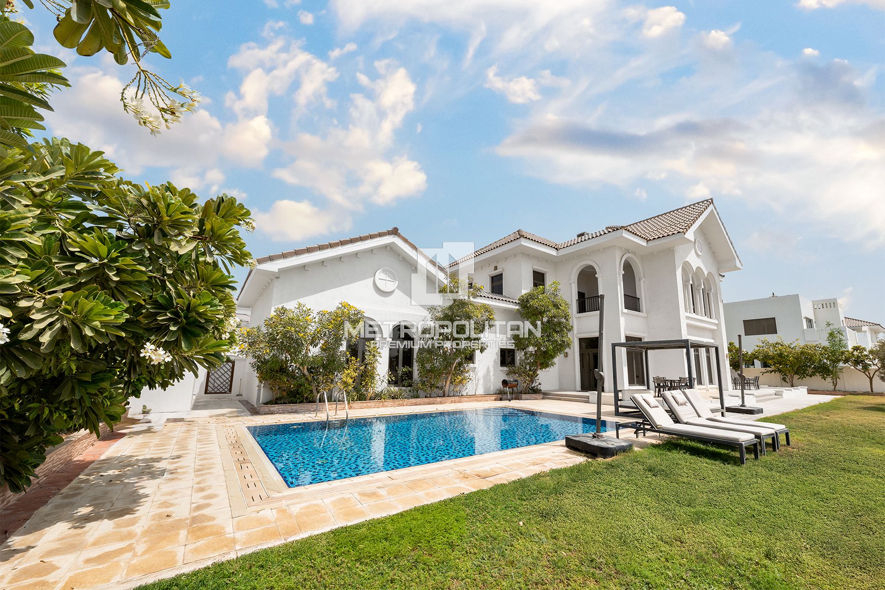 5BR Villa for Rent in Palm Jumeirah – MPR-7405