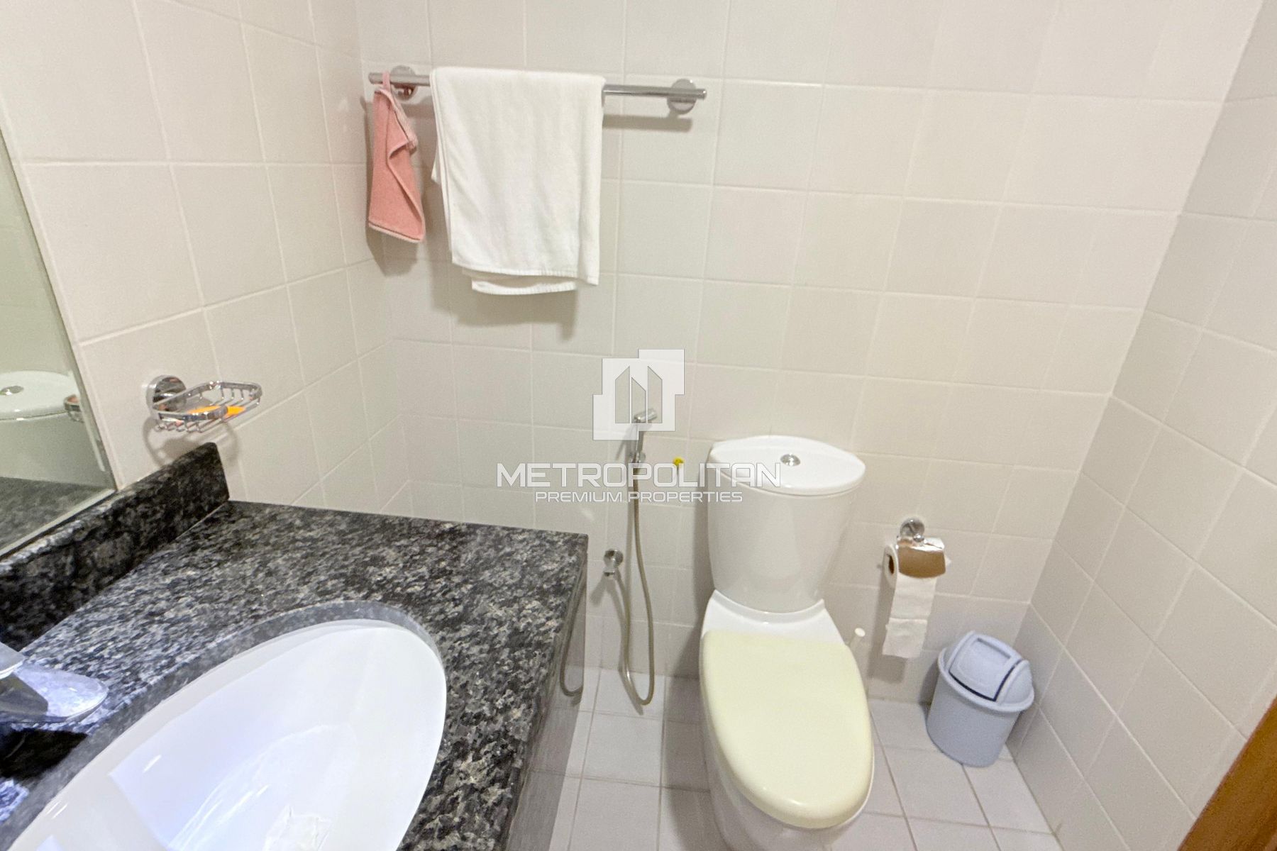 شقة بغرفة نوم واحدة للإيجار في الخليج التجاري – MPR-7469 photo-10