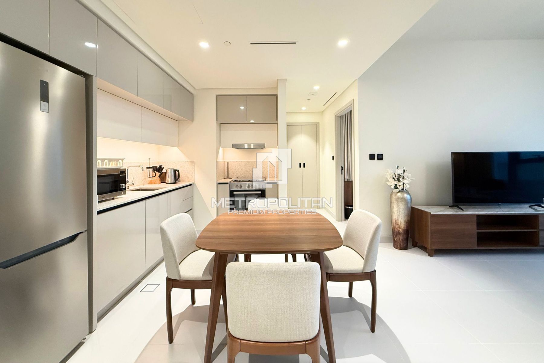High Floor| Palm View| Multiple Cheques| Furnished