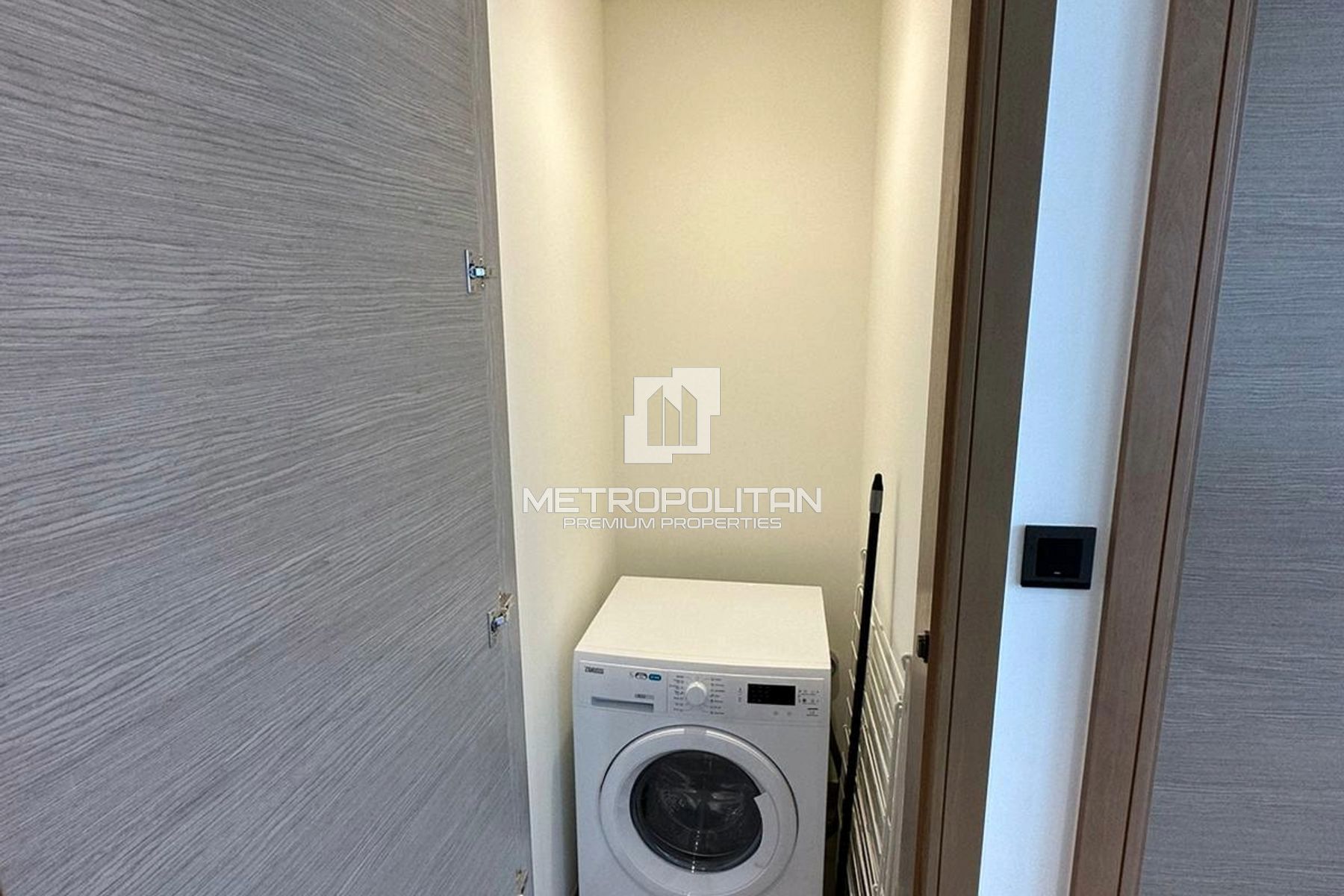 Image - Sobha Hartland Waves, Mohammed Bin Rashid City, Dubai | Project - Apartment