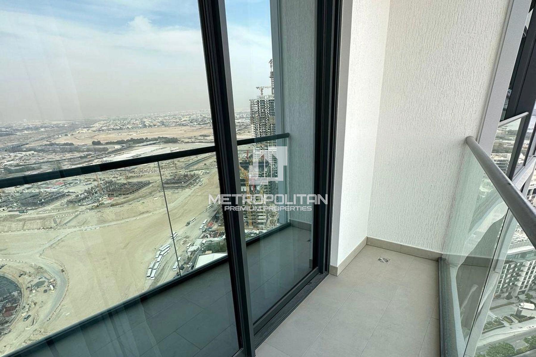 Image - Sobha Hartland Waves, Mohammed Bin Rashid City, Dubai | Project - Apartment